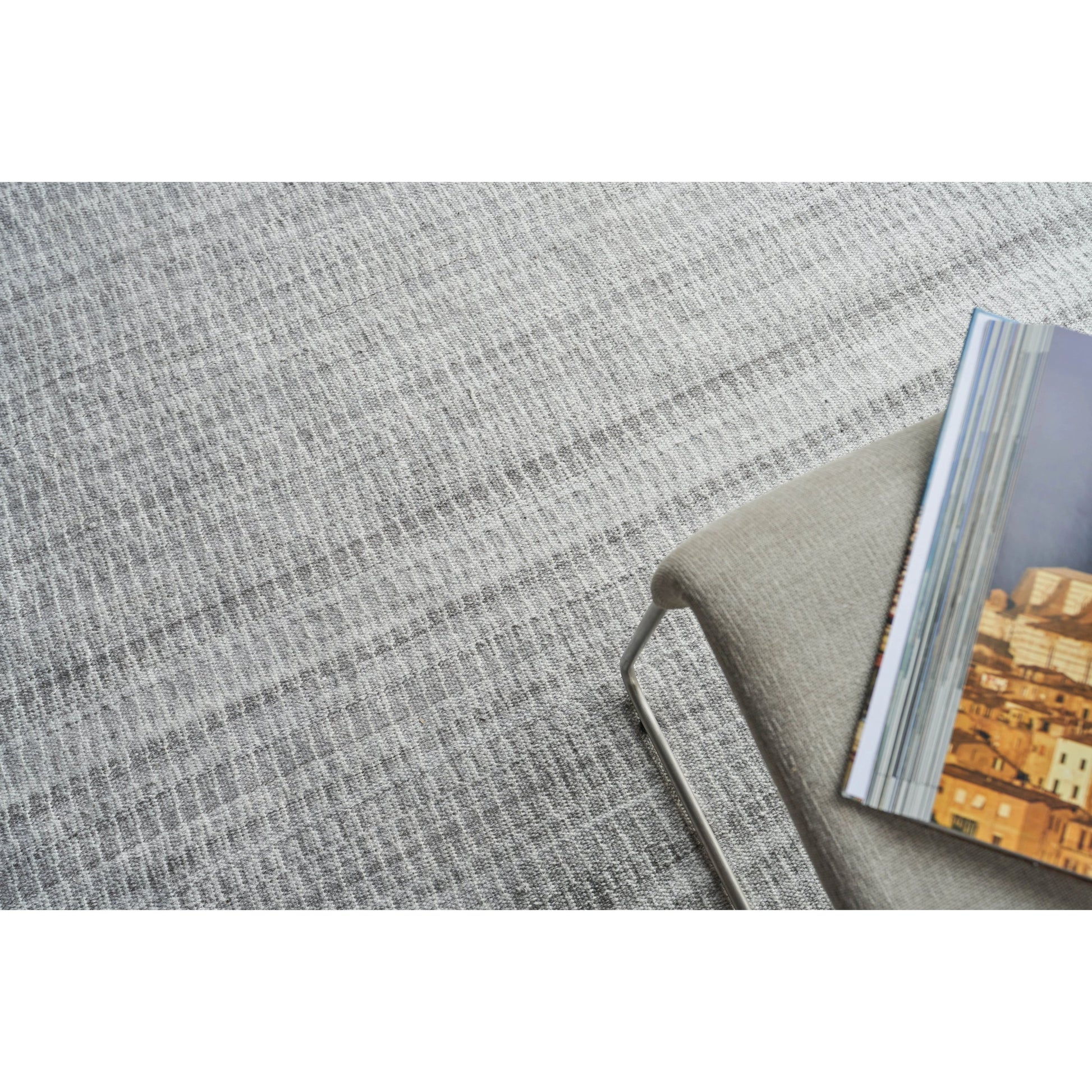 Florence 4880 Rug by Exquisite Rugs in silver, gray. Made from pet yarn in a unique style.