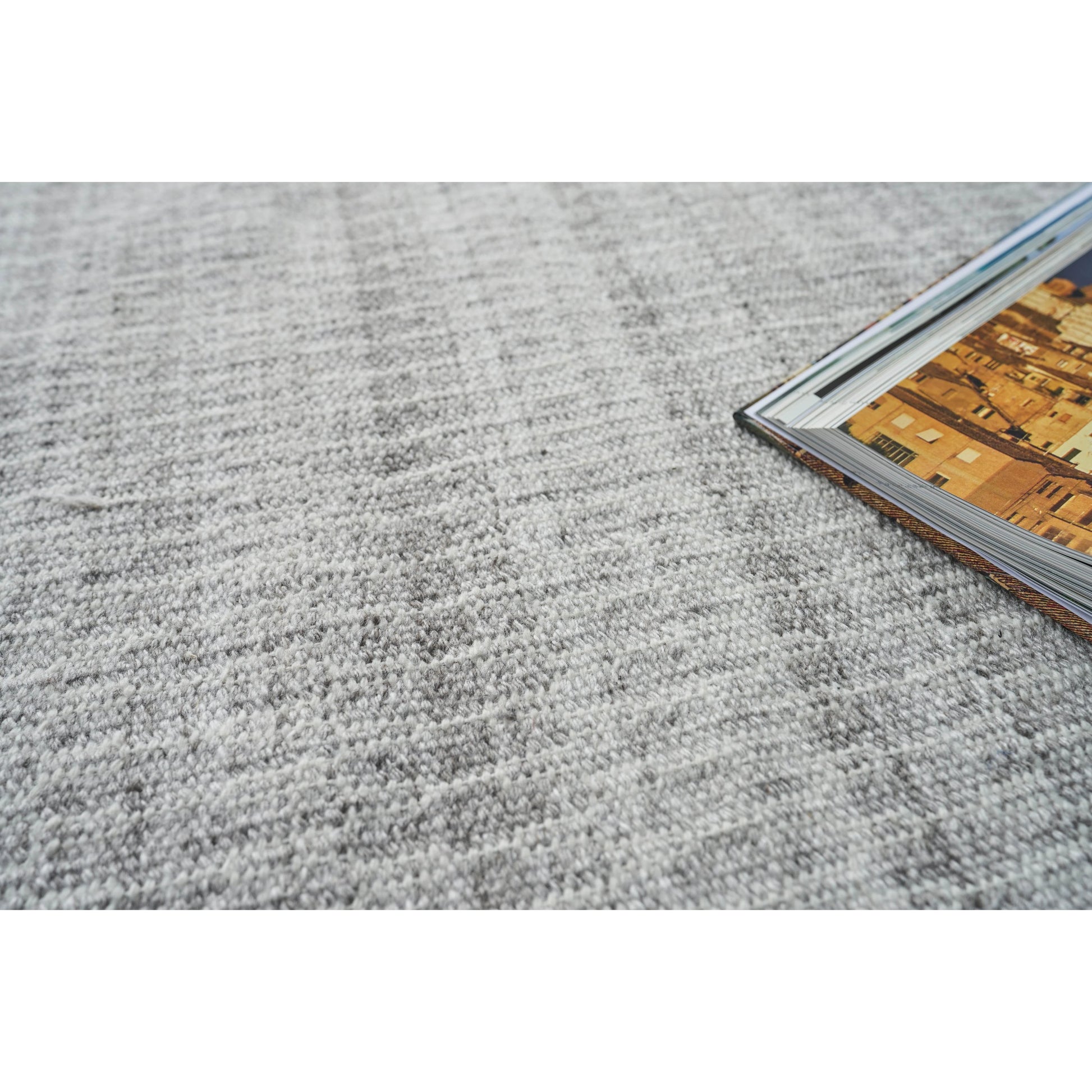 Florence 4880 Rug by Exquisite Rugs in silver, gray. Made from pet yarn in a unique style.