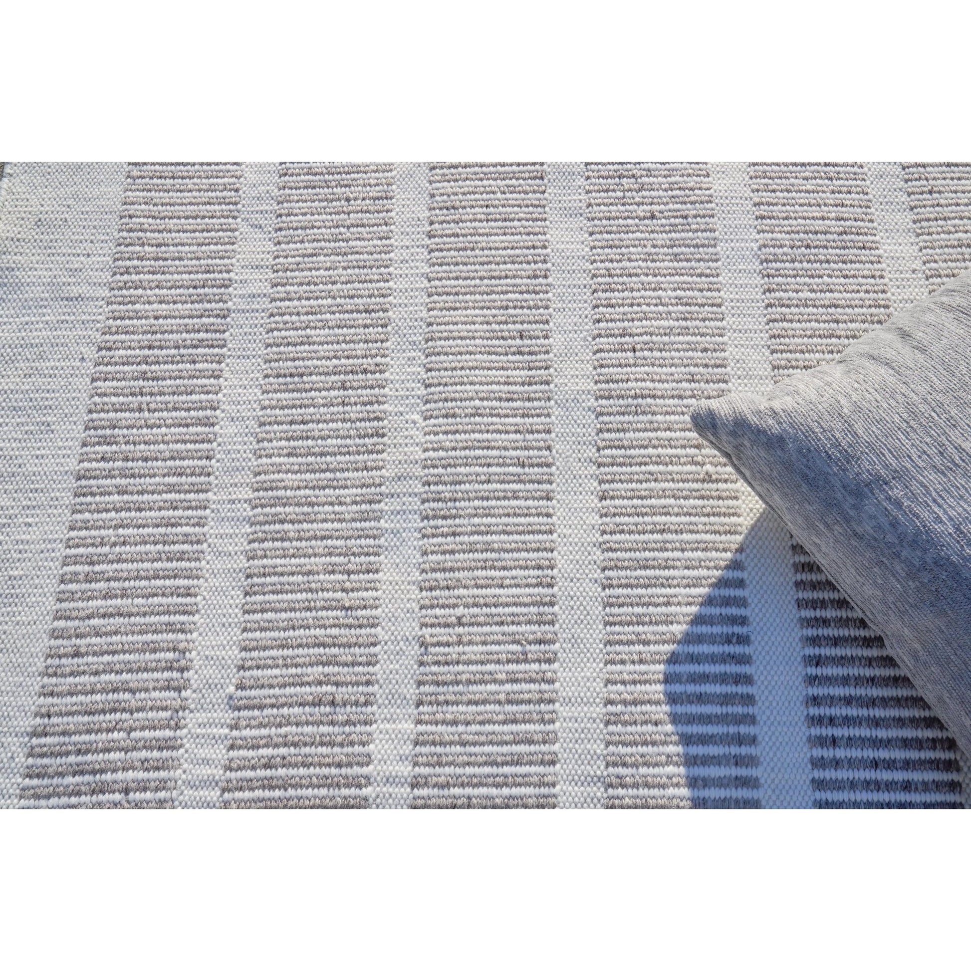 Boca Rug by Exquisite Rugs. Made from pet yarn in a unique style.
