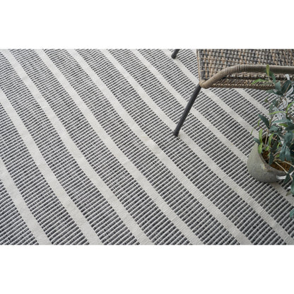 Boca Rug by Exquisite Rugs. Made from pet yarn in a unique style.