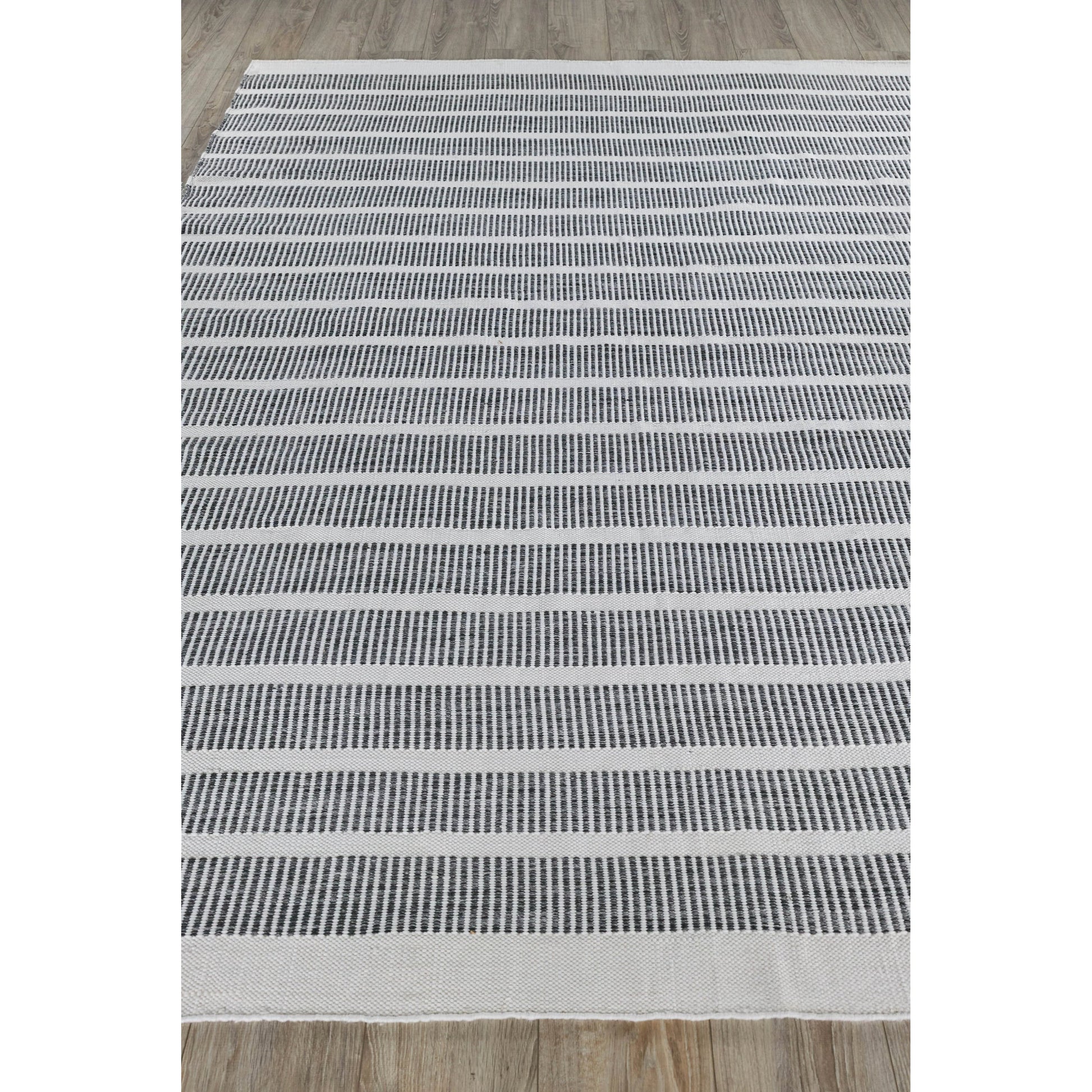 Boca Rug by Exquisite Rugs. Made from pet yarn in a unique style.
