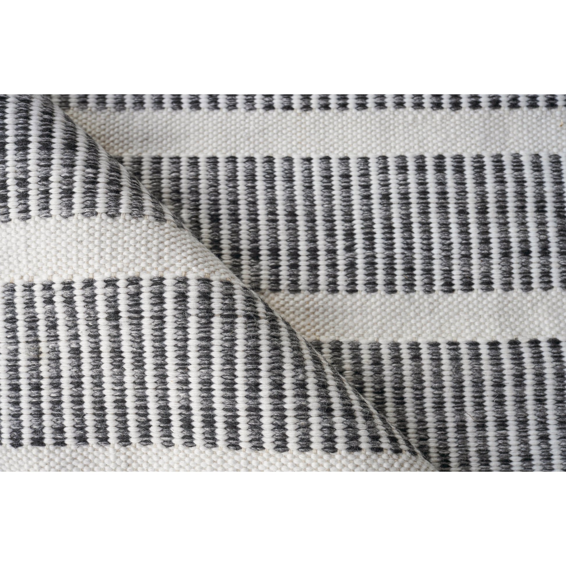 Boca Rug by Exquisite Rugs. Made from pet yarn in a unique style.