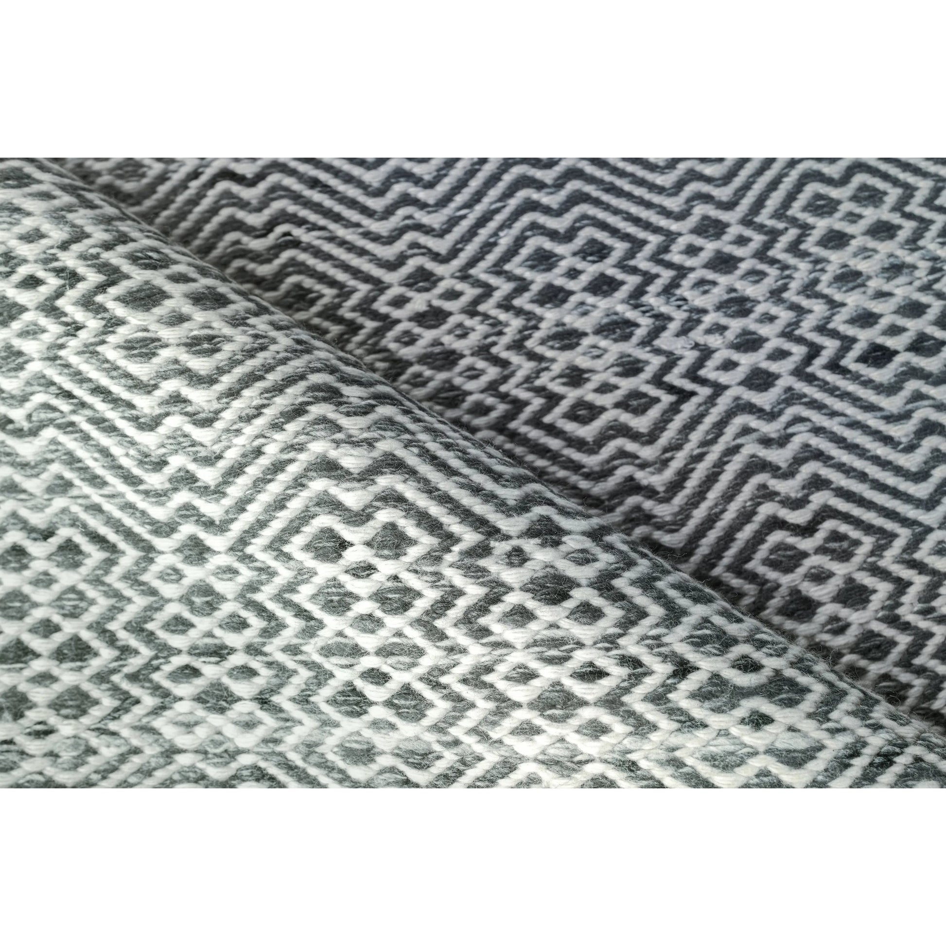 Echo Rug by Exquisite Rugs. Made from pet yarn in a unique style.