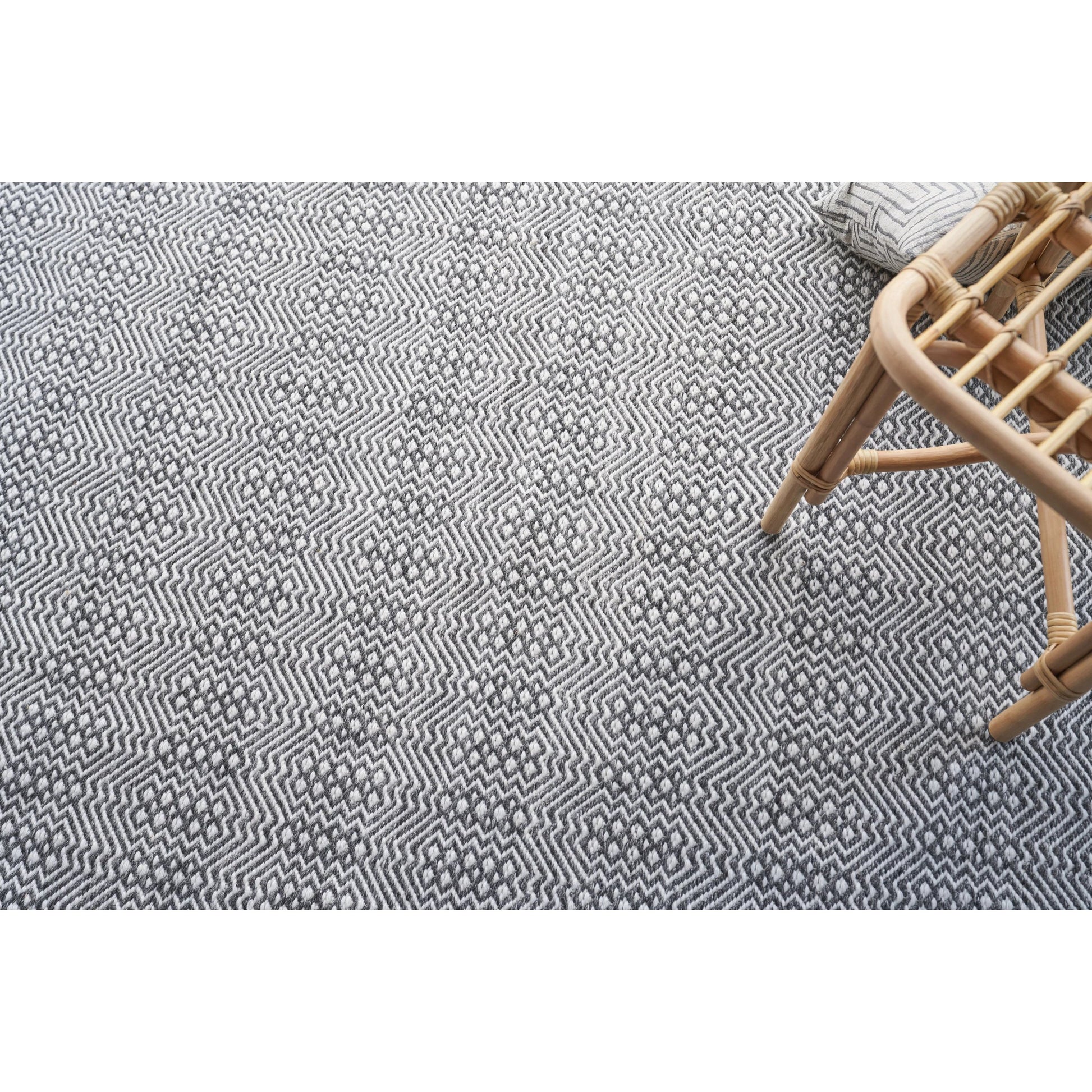 Echo Rug by Exquisite Rugs. Made from pet yarn in a unique style.