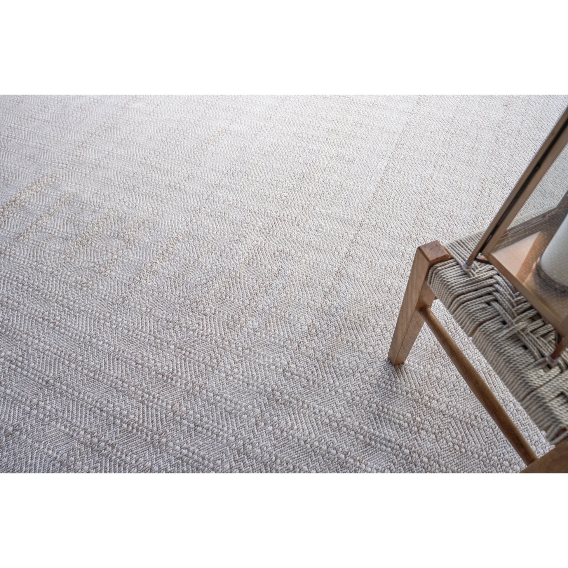 Echo Rug by Exquisite Rugs. Made from pet yarn in a unique style.
