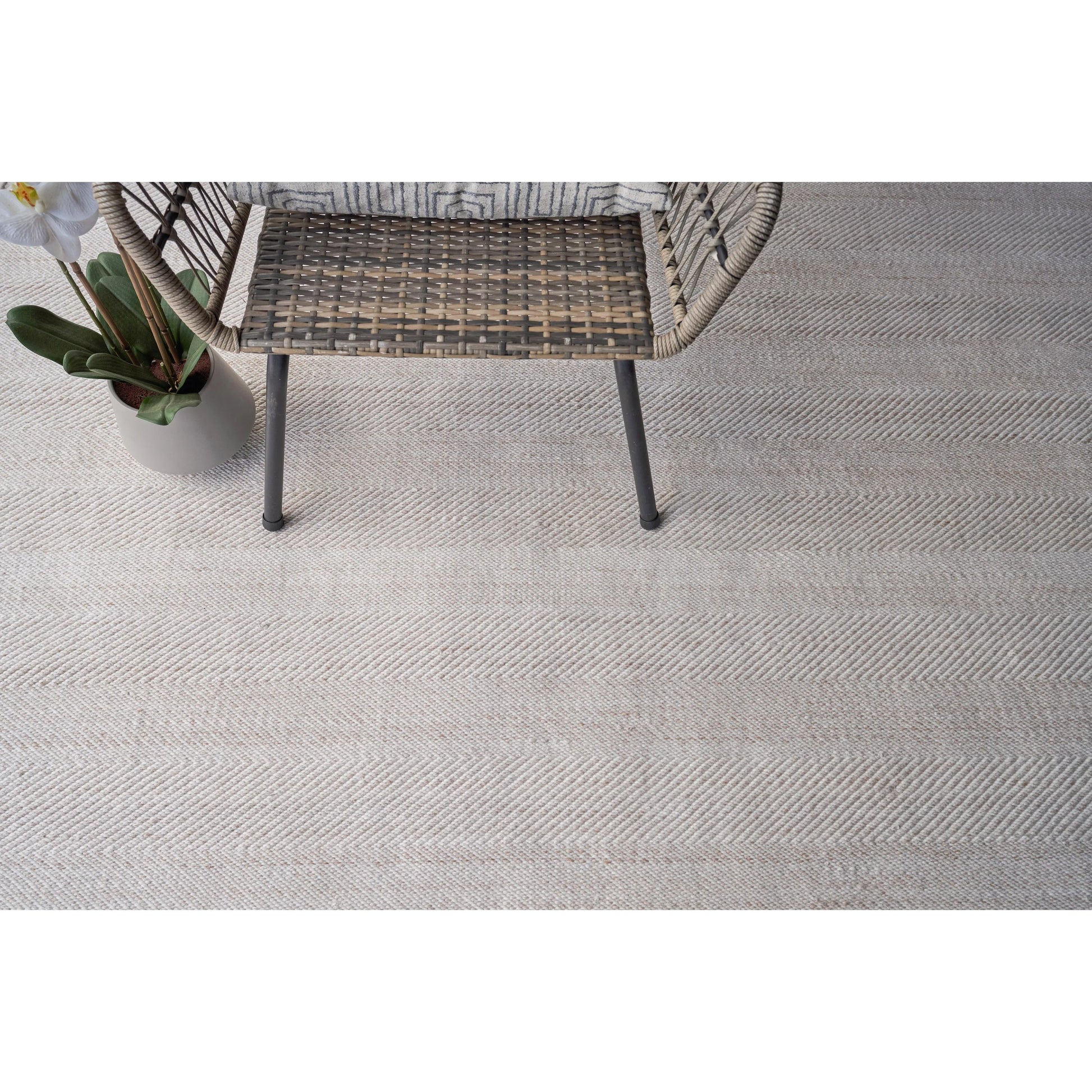 Bintan Rug by Exquisite Rugs. Made from pet yarn in a unique style.
