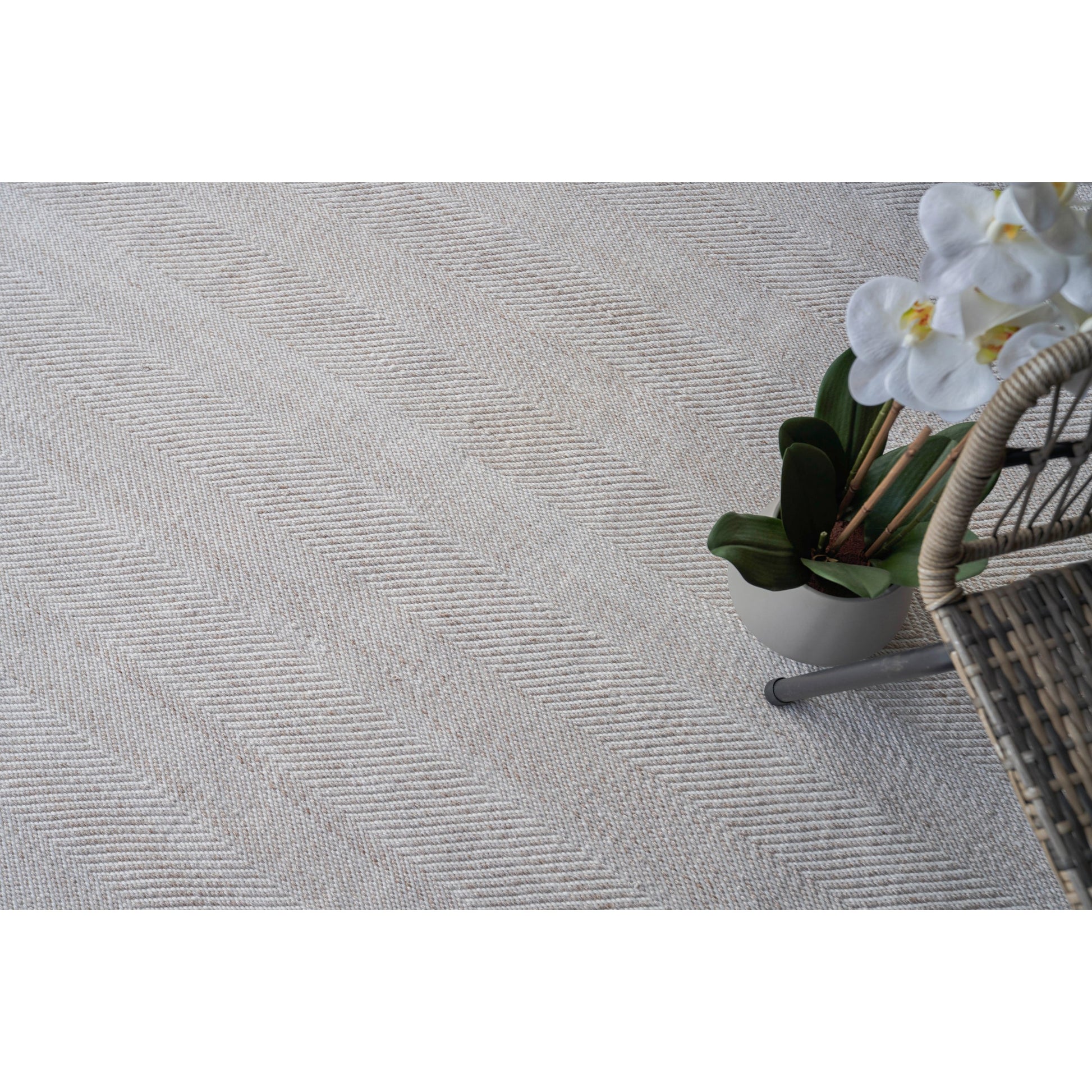 Bintan Rug by Exquisite Rugs. Made from pet in a unique style.