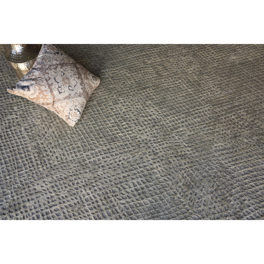 Crescendo 4900 Rug by Exquisite Rugs in beige. Made from bamboo silk and cotton in a unique style.