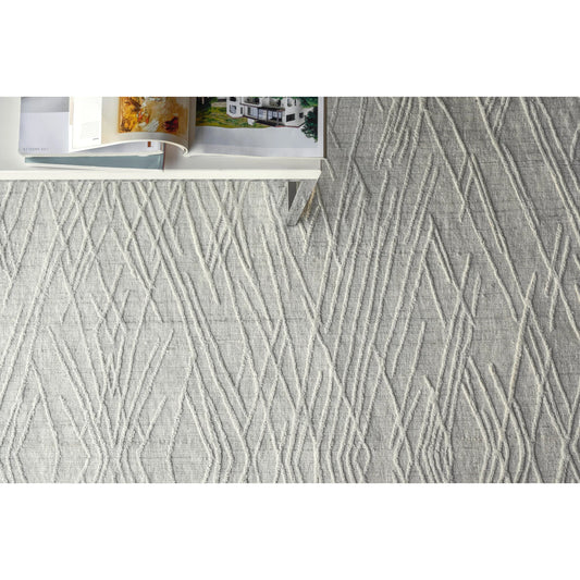 Crescendo 4904 Rug by Exquisite Rugs in white. Made from bamboo silk in a unique style.