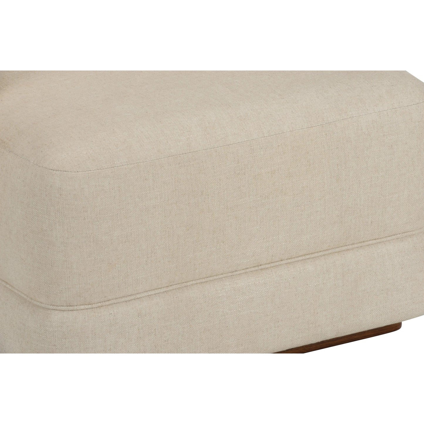 006 SI-2335287 | Additional Silo | Piano Chaise by Wildwood in white, cream and cream. Made from unique in a unique style.