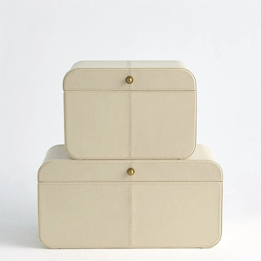 Curved Small Corner Box by Global Views in ivory. Made from unique in a unique style.