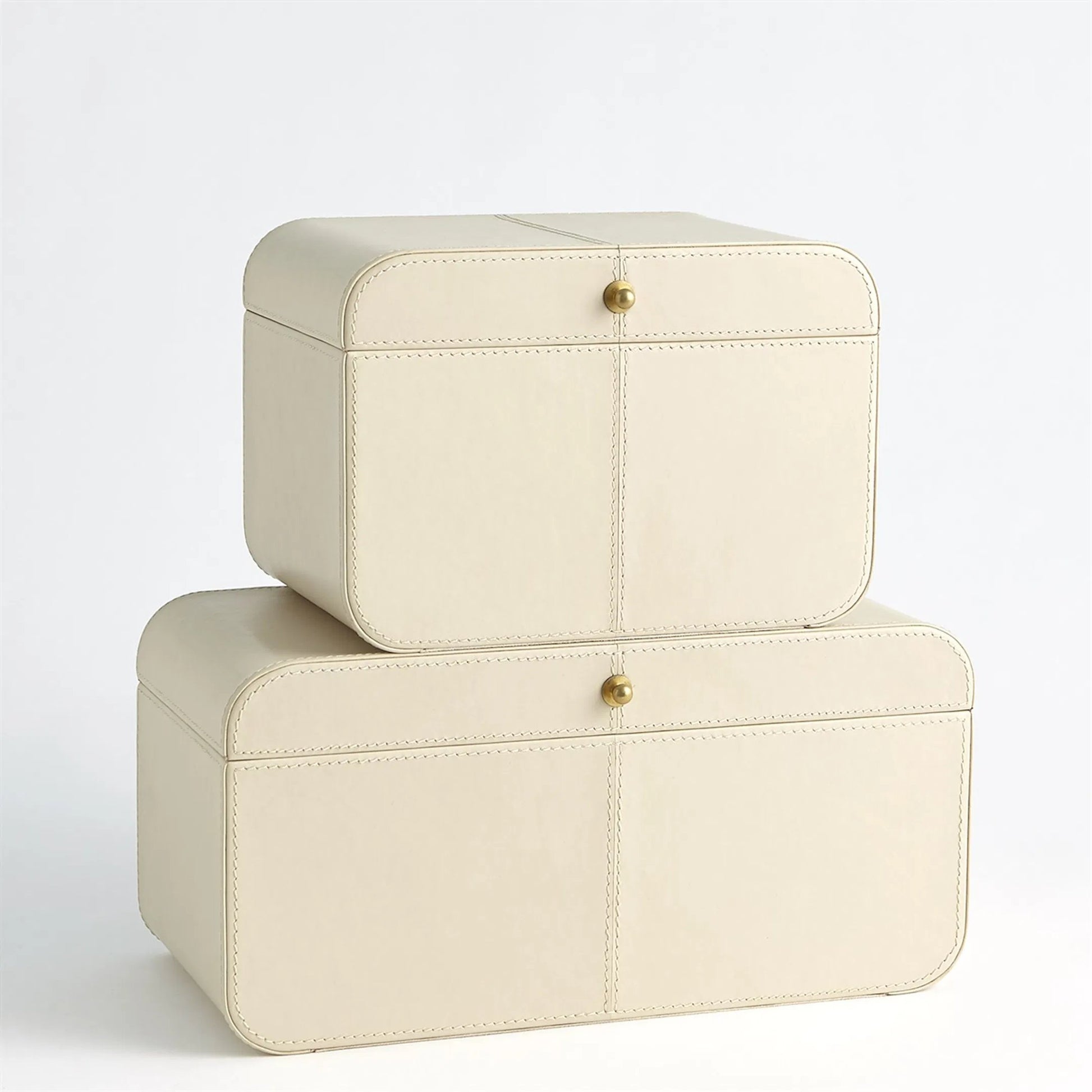 Curved Small Corner Box by Global Views in ivory. Made from unique in a transitional style.