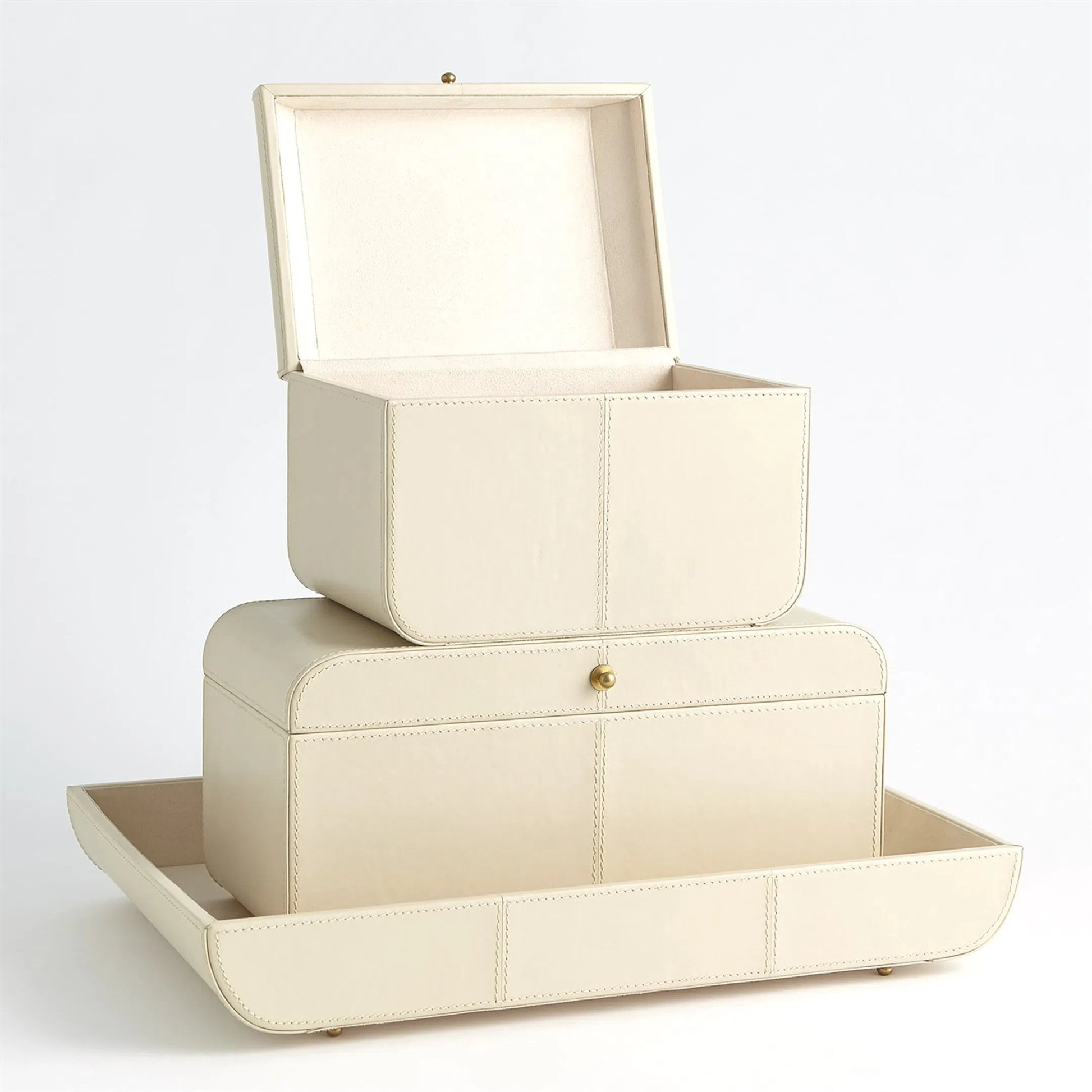 Curved Small Corner Box by Global Views in ivory. Made from unique in a transitional style.
