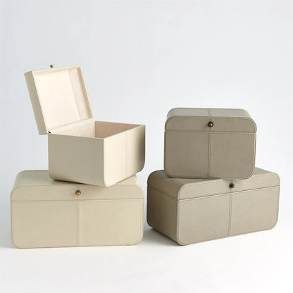 Curved Small Corner Box by Global Views in ivory. Made from unique in a transitional style.