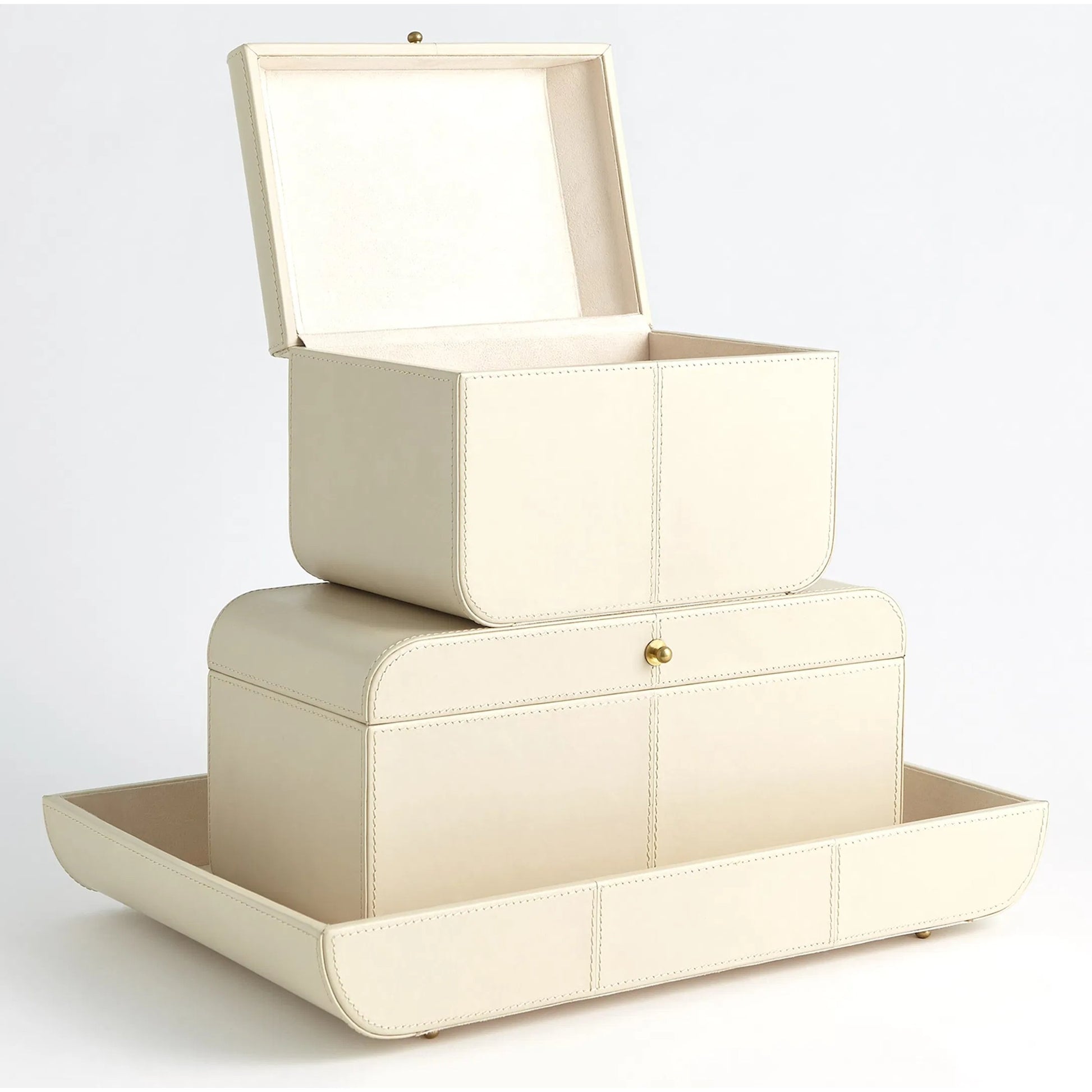 Curved Small Corner Box by Global Views in ivory. Made from unique in a transitional style.