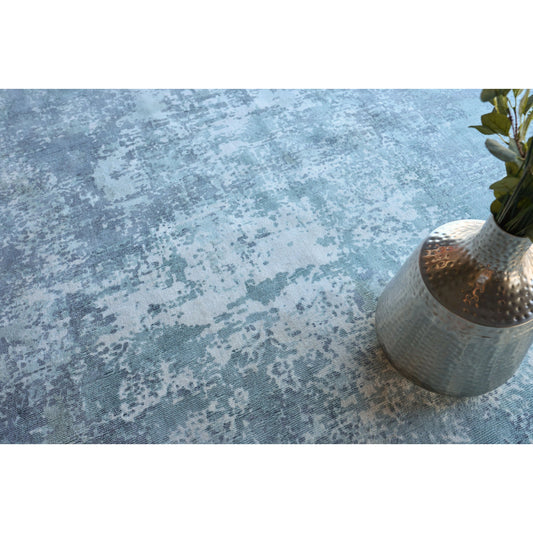 Laguna 4952 Rug by Exquisite Rugs in blue, multi. Made from new zealand wool, bamboo silk in a unique style.