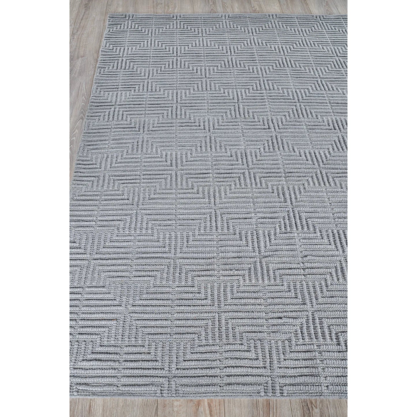 211 SI-2384321 | Closeup | Manzoni Rug by Exquisite Rugs. Made from new zealand wool in a unique style.