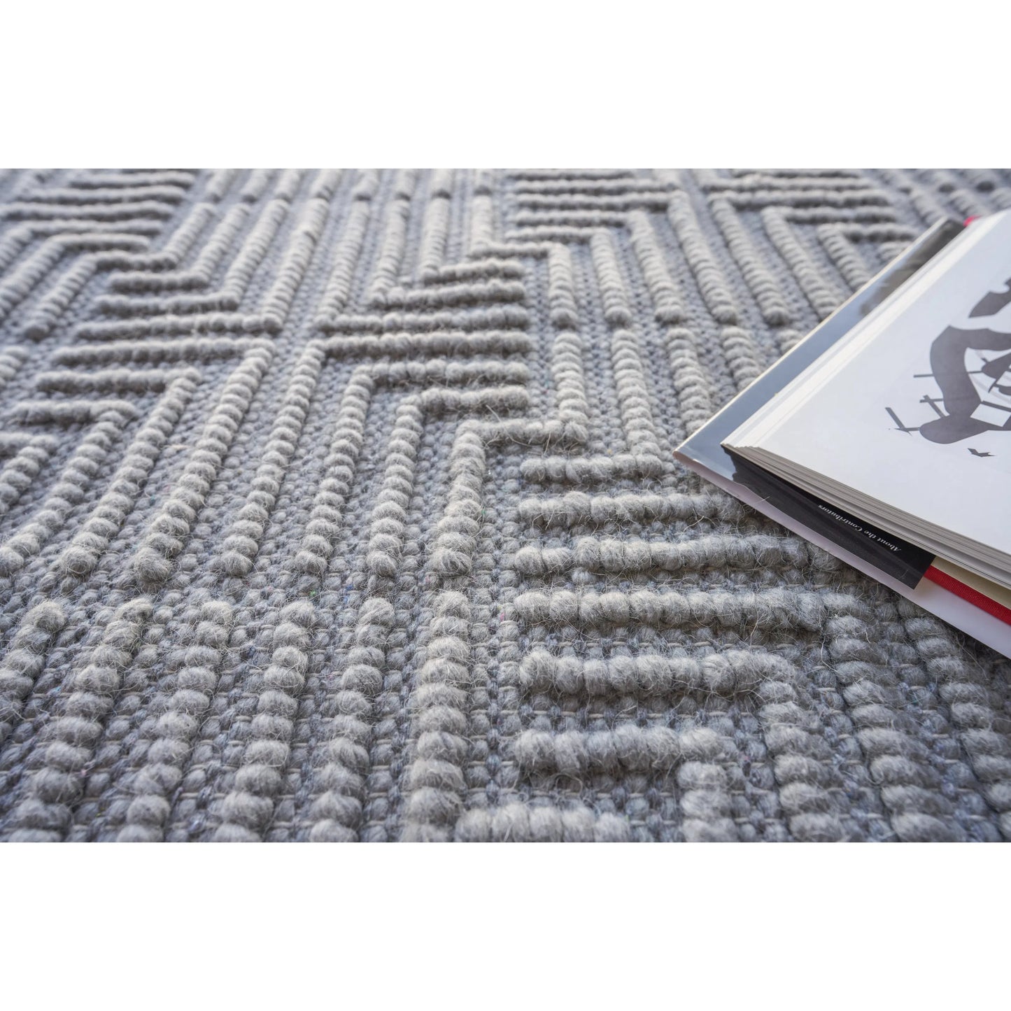 216 SI-2384321 | Lifestyle | Manzoni Rug by Exquisite Rugs. Made from new zealand wool in a unique style.