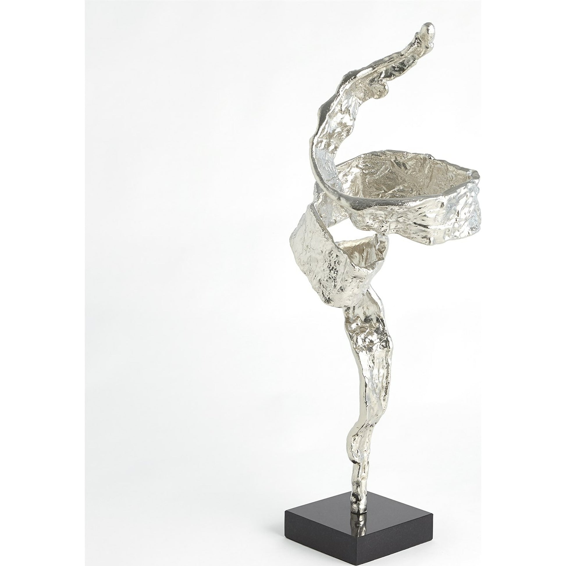Twist Sculpture by Global Views. Made from unique in a transitional style.