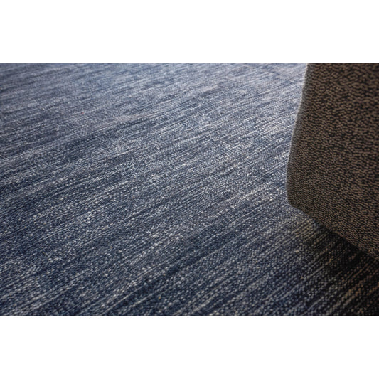 Chelsea 4960 Rug by Exquisite Rugs in black, ivory. Made from new zealand wool in a unique style.