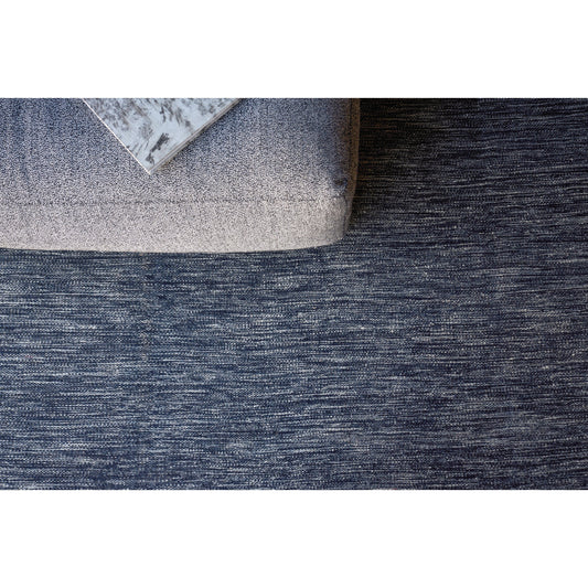 Chelsea 4960 Rug by Exquisite Rugs in black/ivory. Made from unique in a unique style.