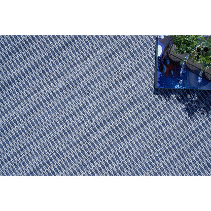 Florence 4962 Rug by Exquisite Rugs in navy. Made from p.e.t. yarn in a unique style.