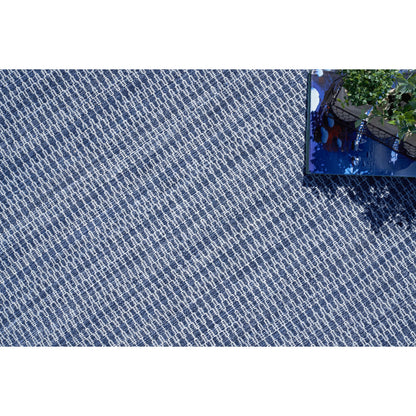 Florence 4962 Rug by Exquisite Rugs in navy. Made from pet yarn in a unique style.