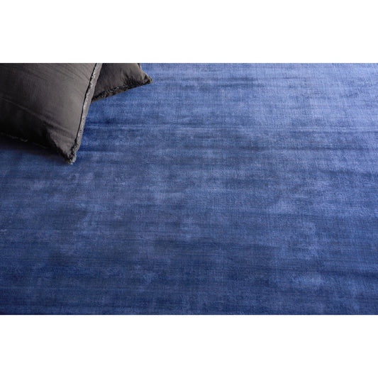 The Blues 4975 Rug by Exquisite Rugs in navy. Made from bamboo silk in a unique style.