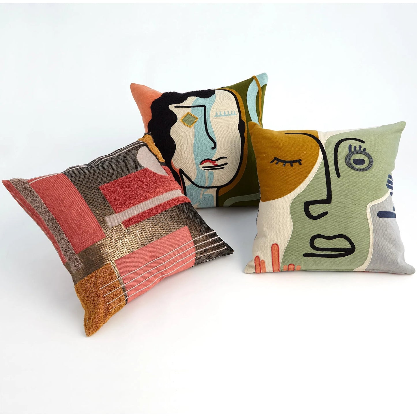 046 SR-893472 | Primary Silo | Veronica Pillow by Global Views in natural. Made from shell: 100% cotton, lining: 100% cotton, emb: acrylic, beads in a modern style.