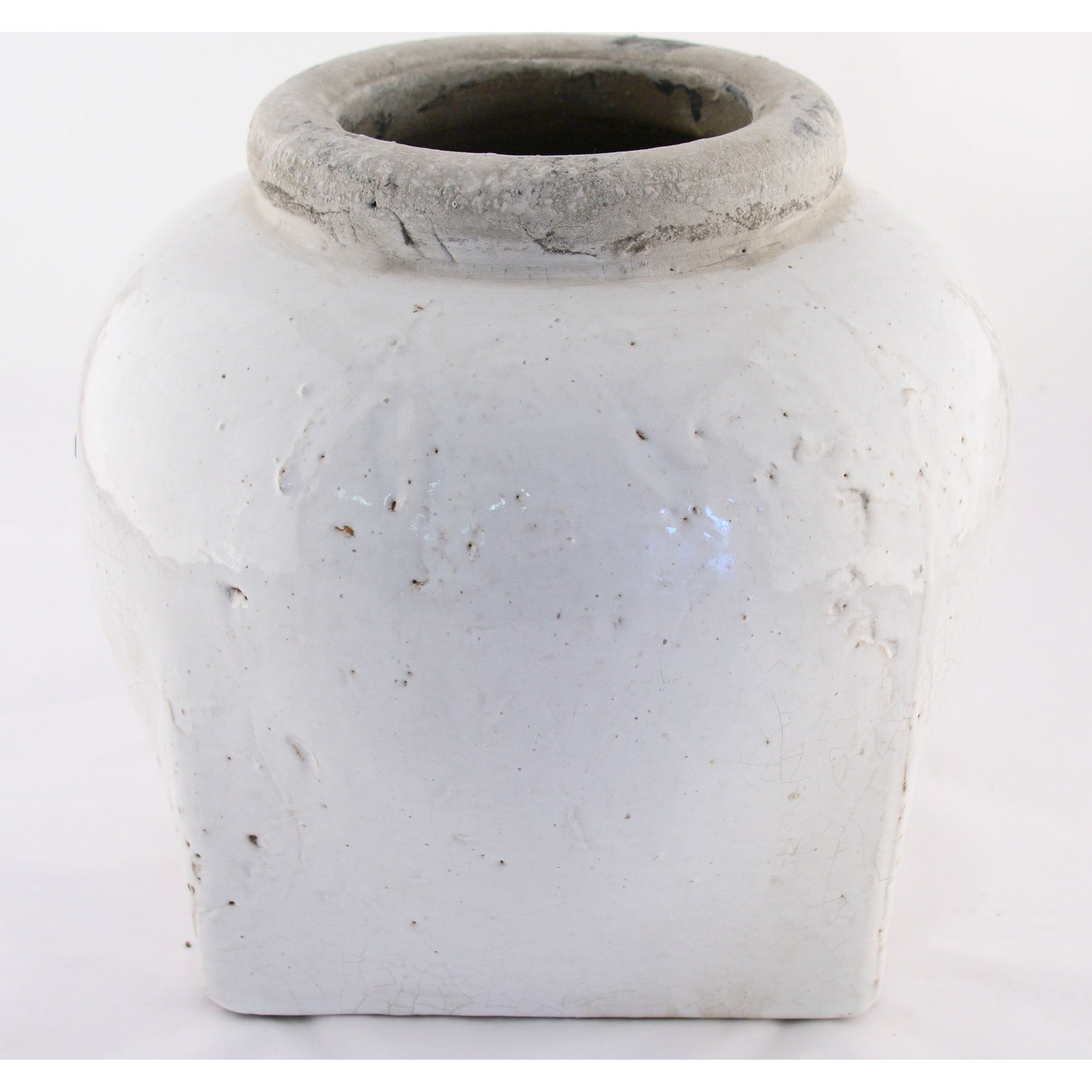 Ceramic Jar by Zentique in distressed white and ceramic. Made from ceramic in a transitional style.