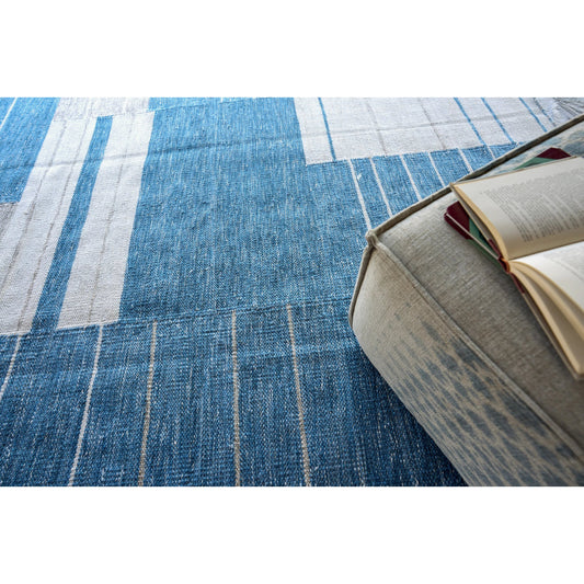 Scandinavian 4992 Rug by Exquisite Rugs in blue, ivory. Made from new zealand wool in a unique style.