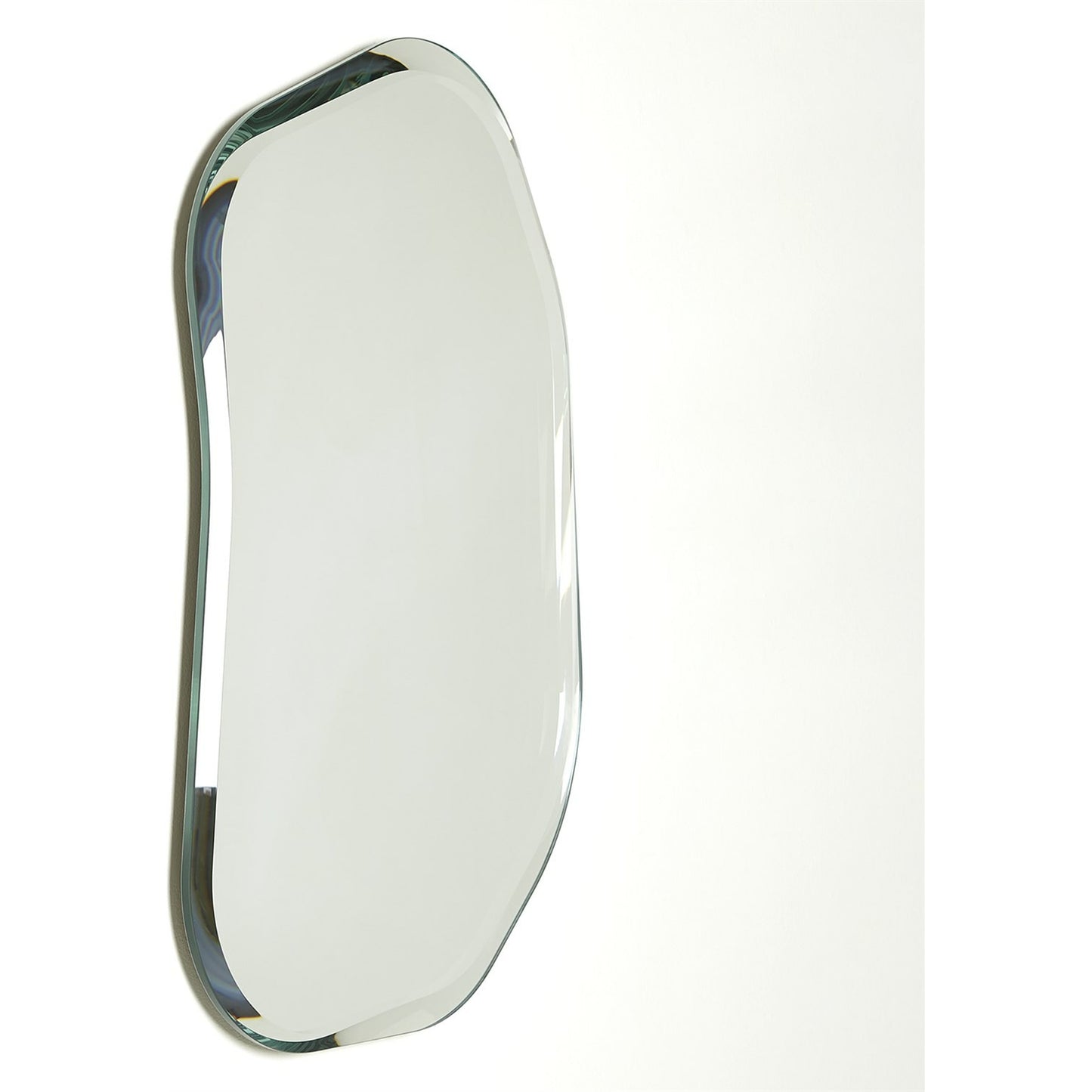005 SR-939739 | Additional Silo | Bean Bevel Mirror by Global Views. Made from glass in a modern style.