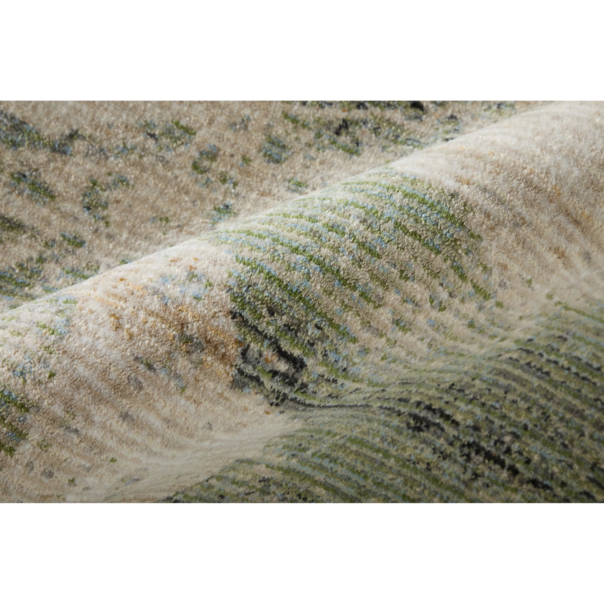 Sonora SNR39U9F Rug by Feizy. Made from polypropylene, polyester, viscose in a unique style.