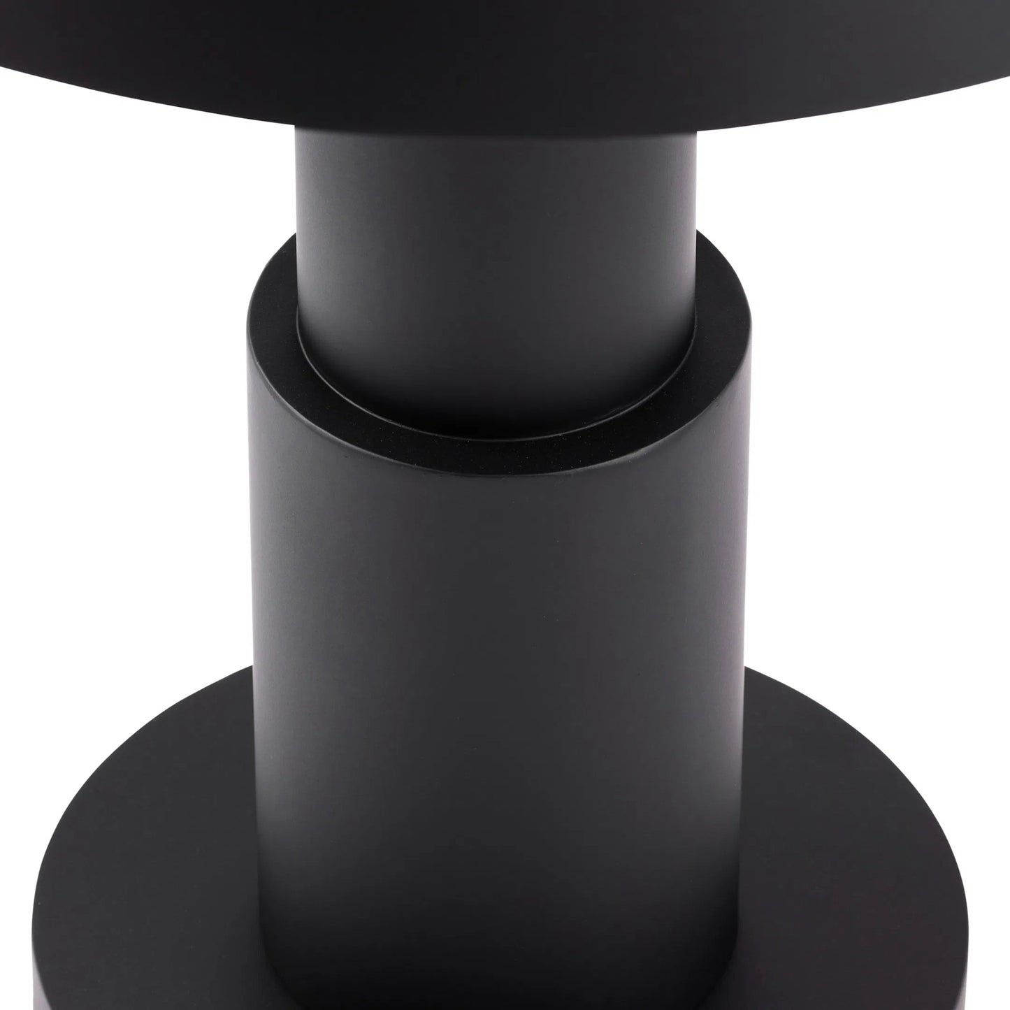 004 SI-2332100 | Closeup | Giustino Table Lamp by Varaluz. Made from unique in a modern style.
