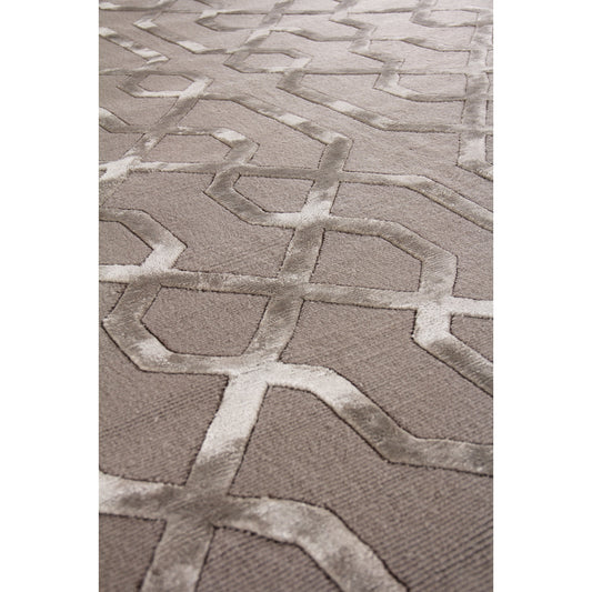 Metro Velvet 5057 Rug by Exquisite Rugs in taupe. Made from new zealand wool, viscose in a unique style.