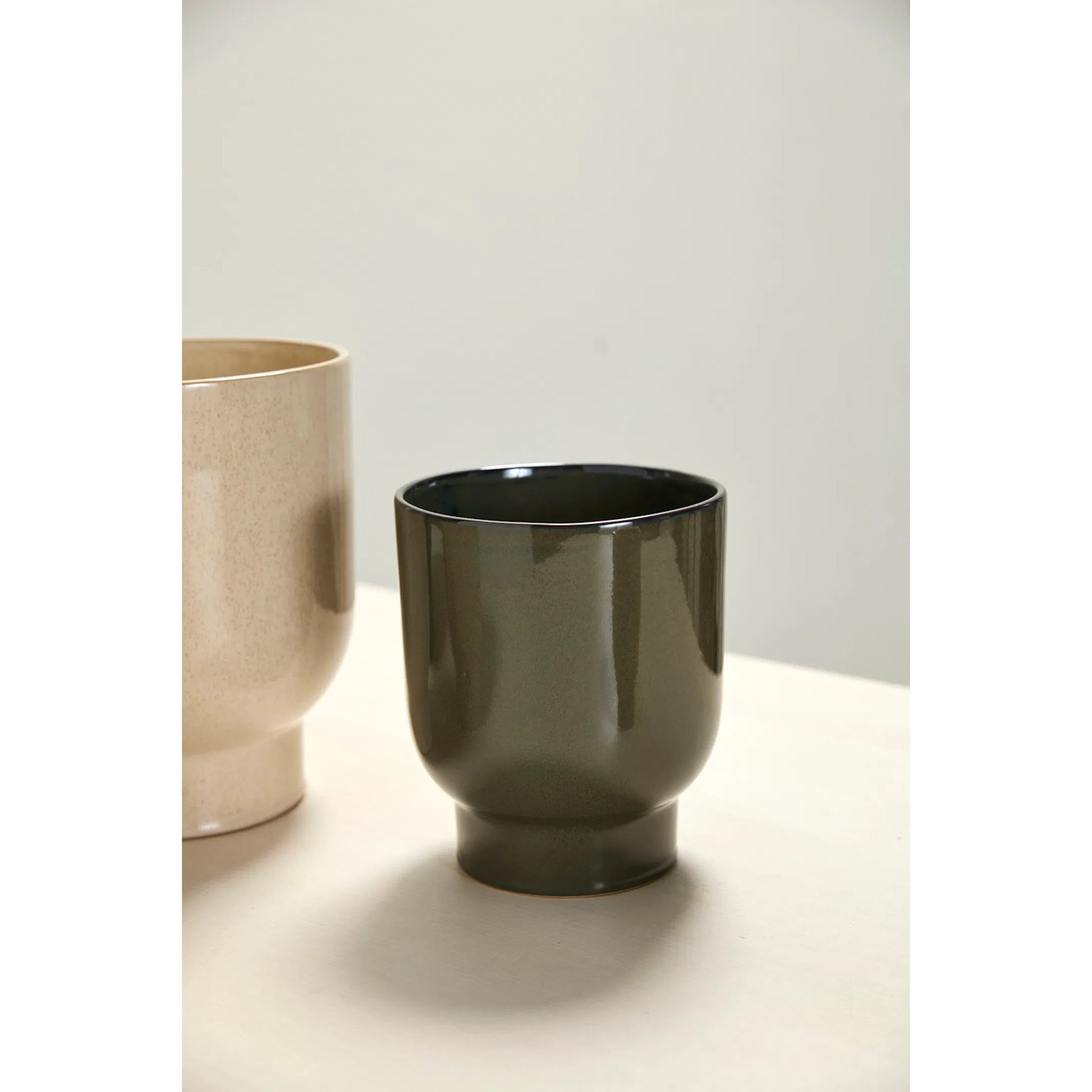 Fischer Pot 2 (Set of 2) by Accent Decor. Made from ceramic in a unique style.