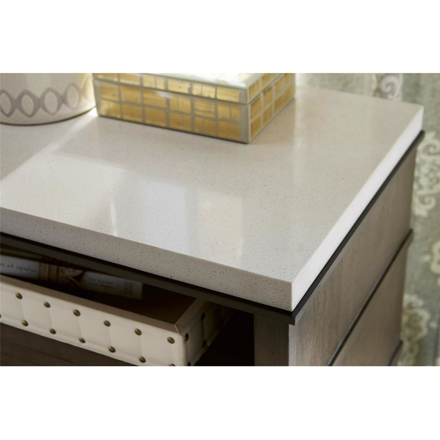 008 SR-813785 | Lifestyle | Playlist Two Drawer Nightstand by Universal Furniture in antique brass. Made from unique in a transitional style.