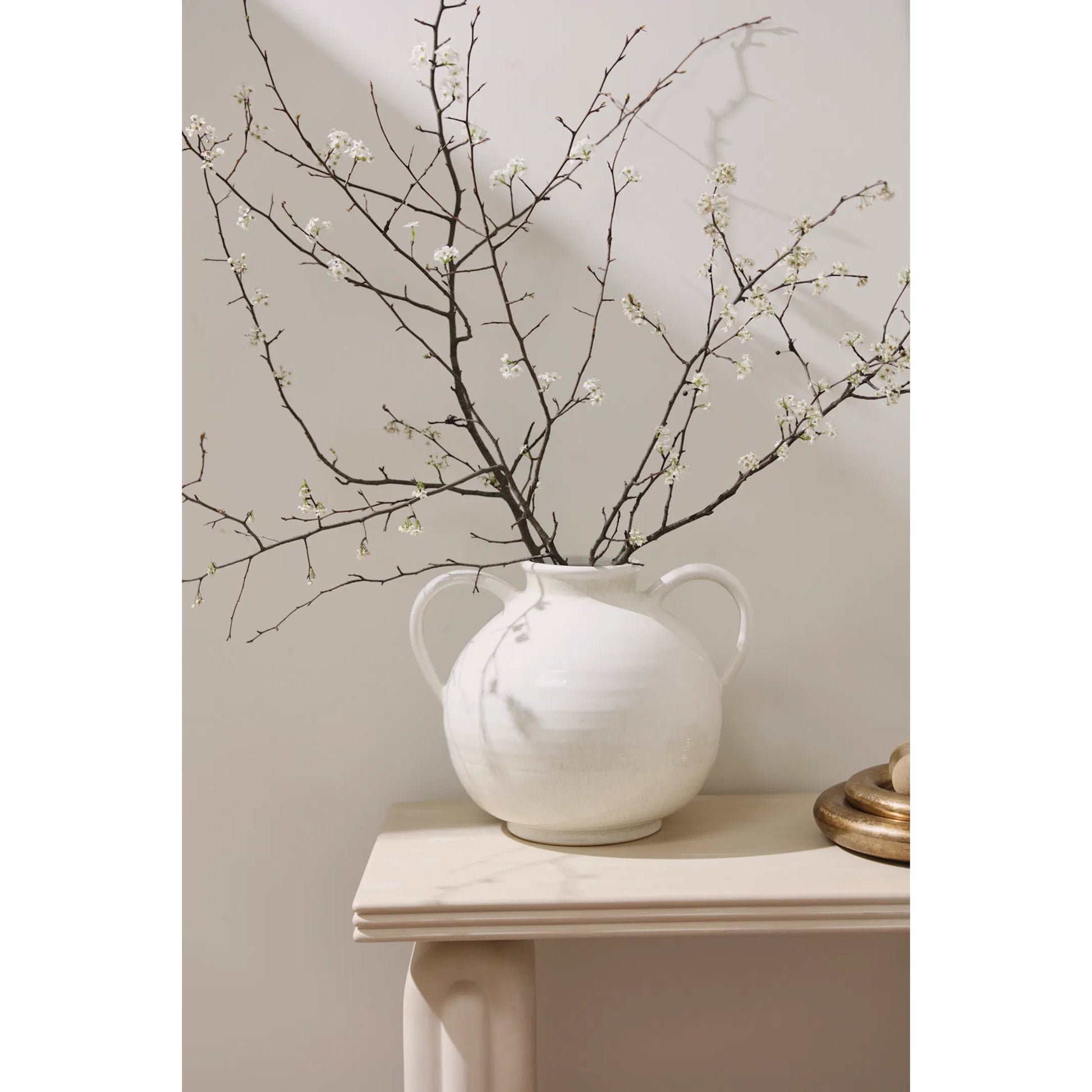 Hampton Vase by Accent Decor in white. Made from ceramic in a modern style.
