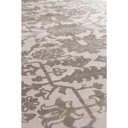 Carrera 5169 Rug by Exquisite Rugs in ash. Made from viscose in a unique style.