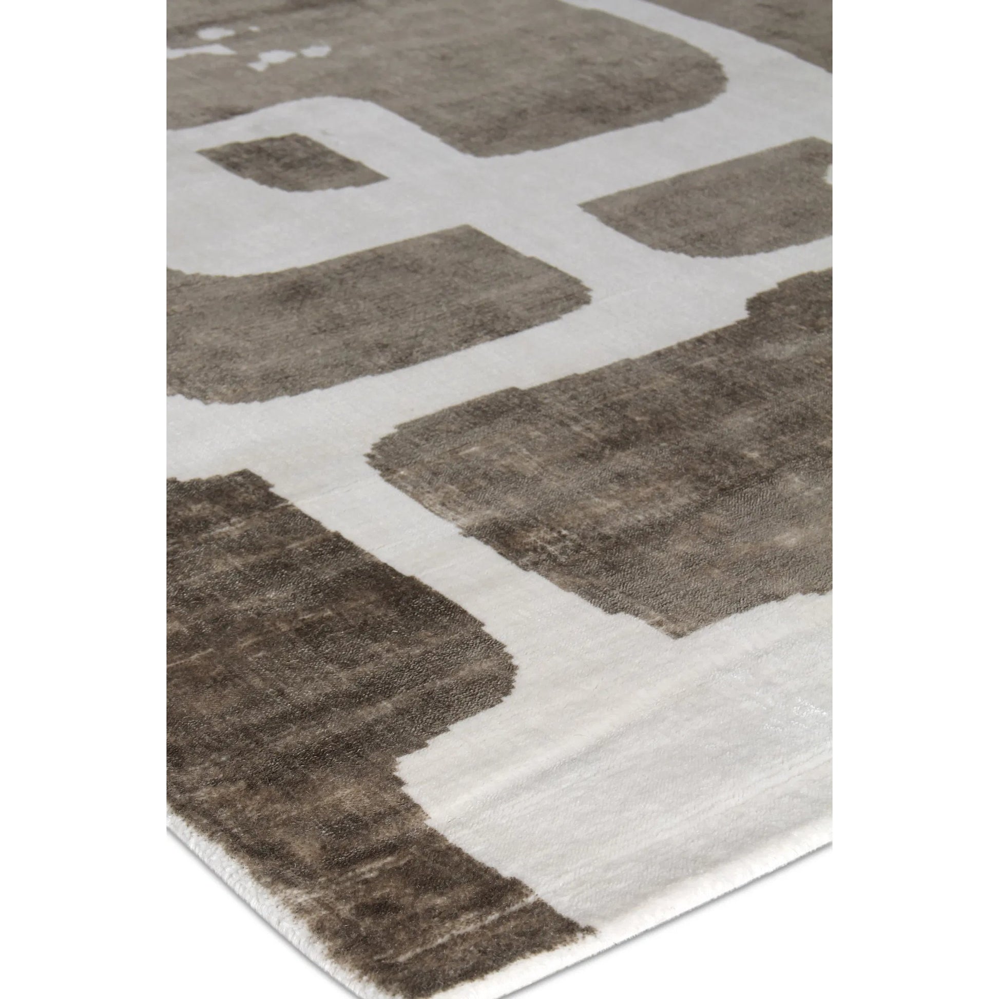 Koda Rug by Exquisite Rugs. Made from bamboo silk in a unique style.