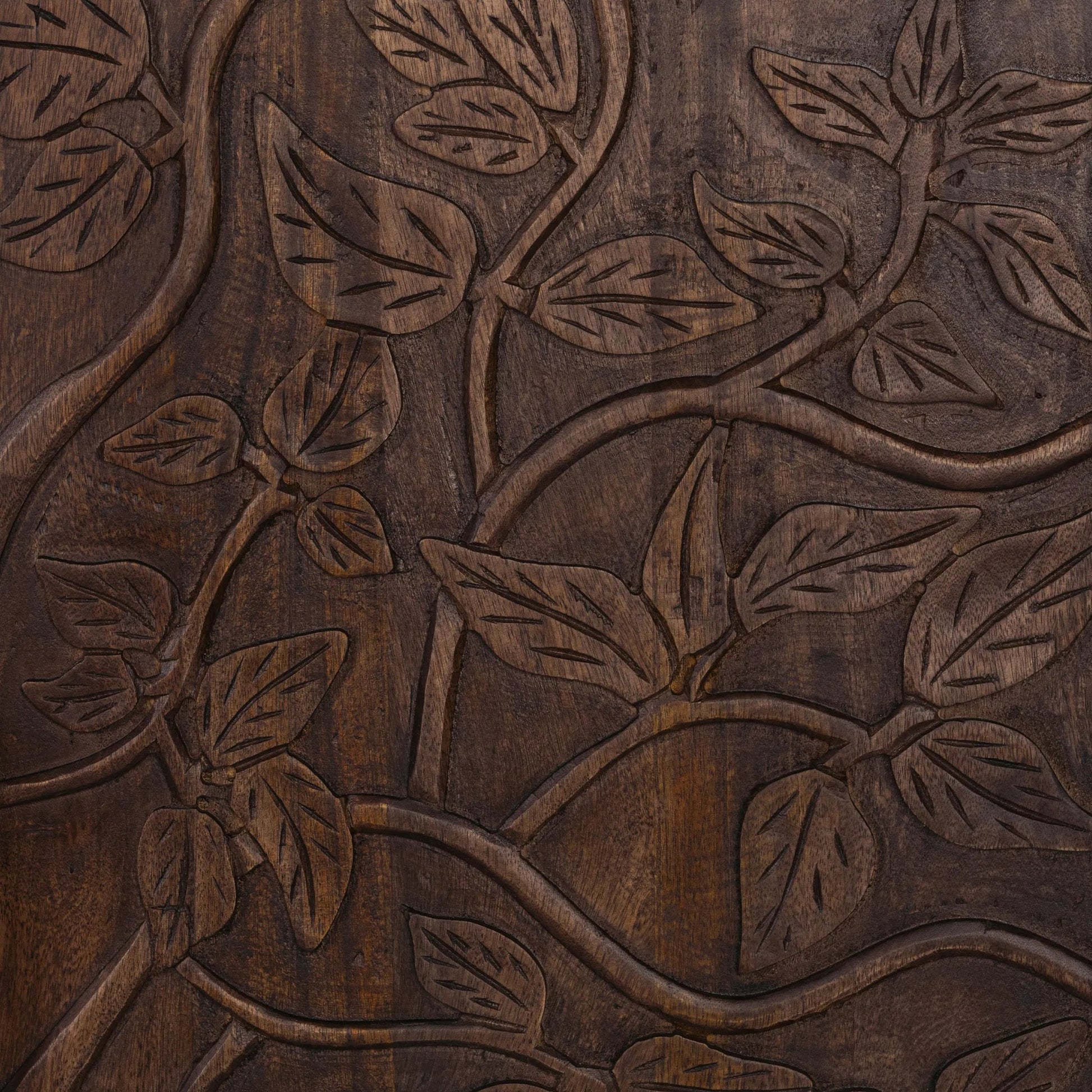 Albero 4-Door Mango Wood Sideboard Buffet by Classic Home. Made from mango wood in a traditional style.