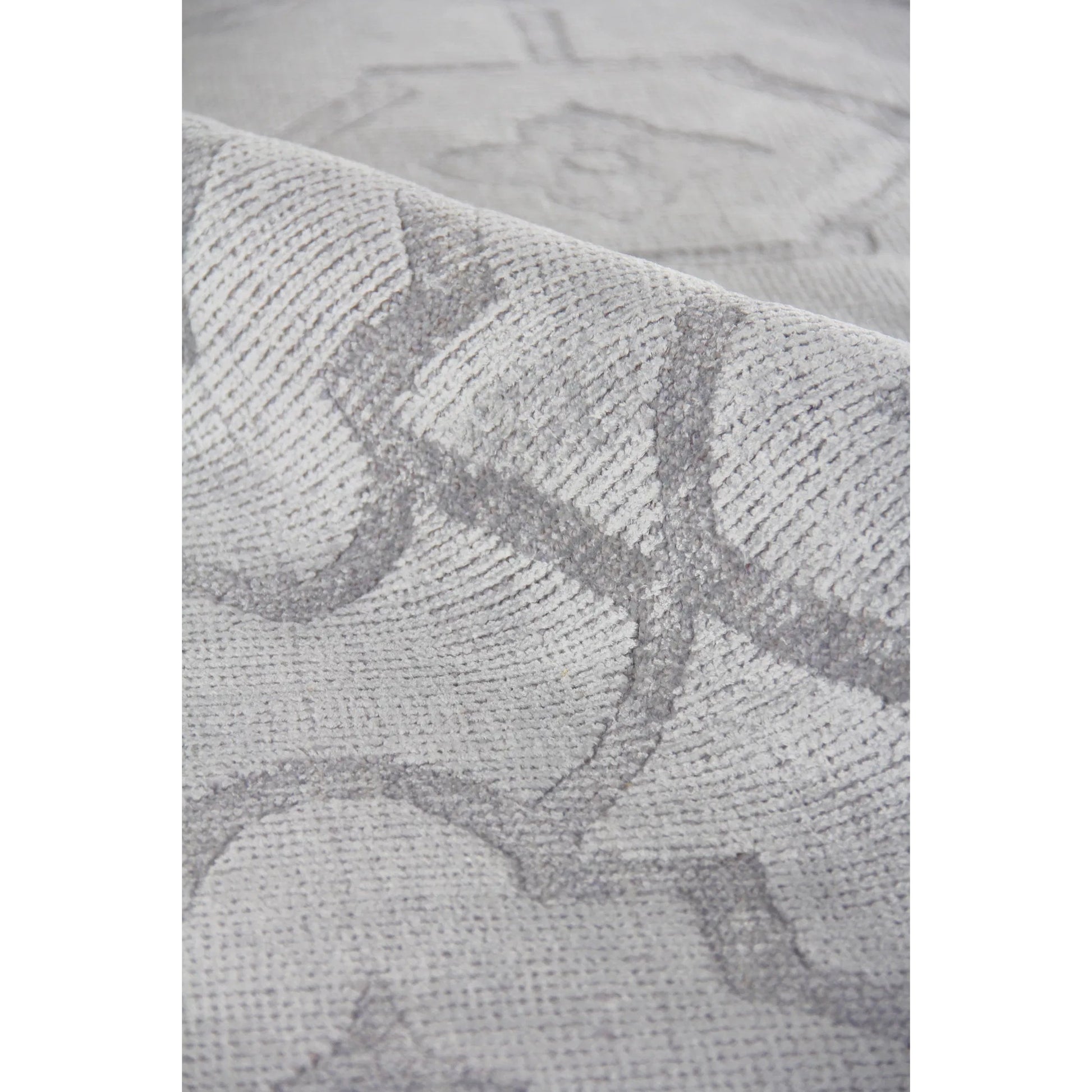 Samara 5216 Rug by Exquisite Rugs in aqua. Made from bamboo silk in a unique style.
