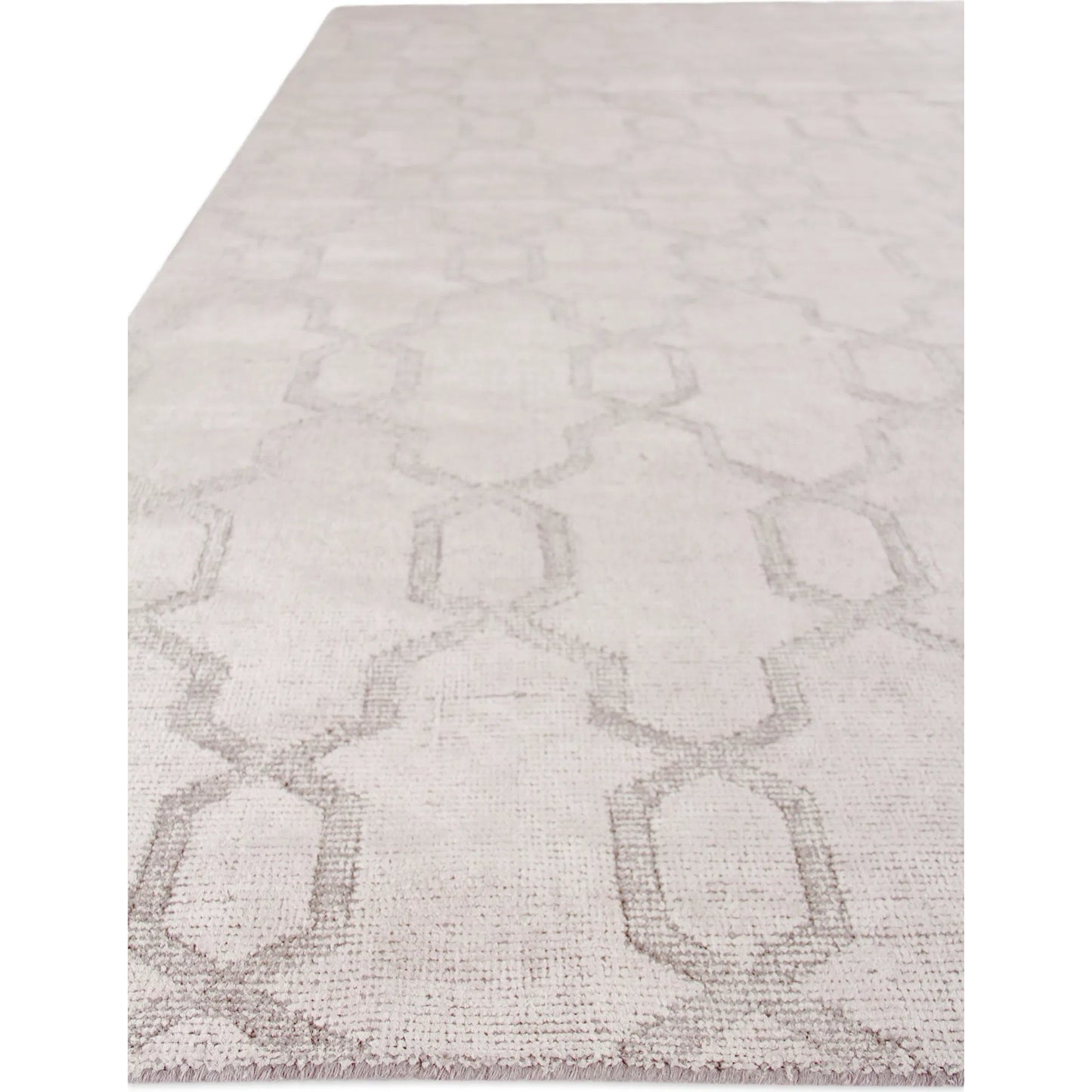 003 SI-2543084,SI-2543085 | Additional Silo | Samara 5221 Rug by Exquisite Rugs in beige. Made from bamboo silk in a unique style.