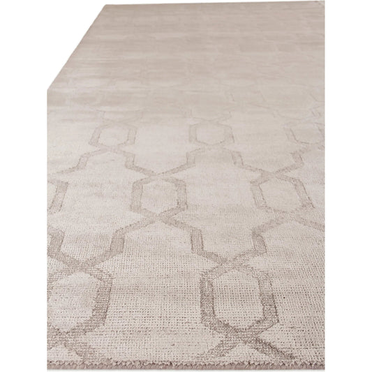 Samara 5222 Rug by Exquisite Rugs in light silver. Made from bamboo silk in a unique style.