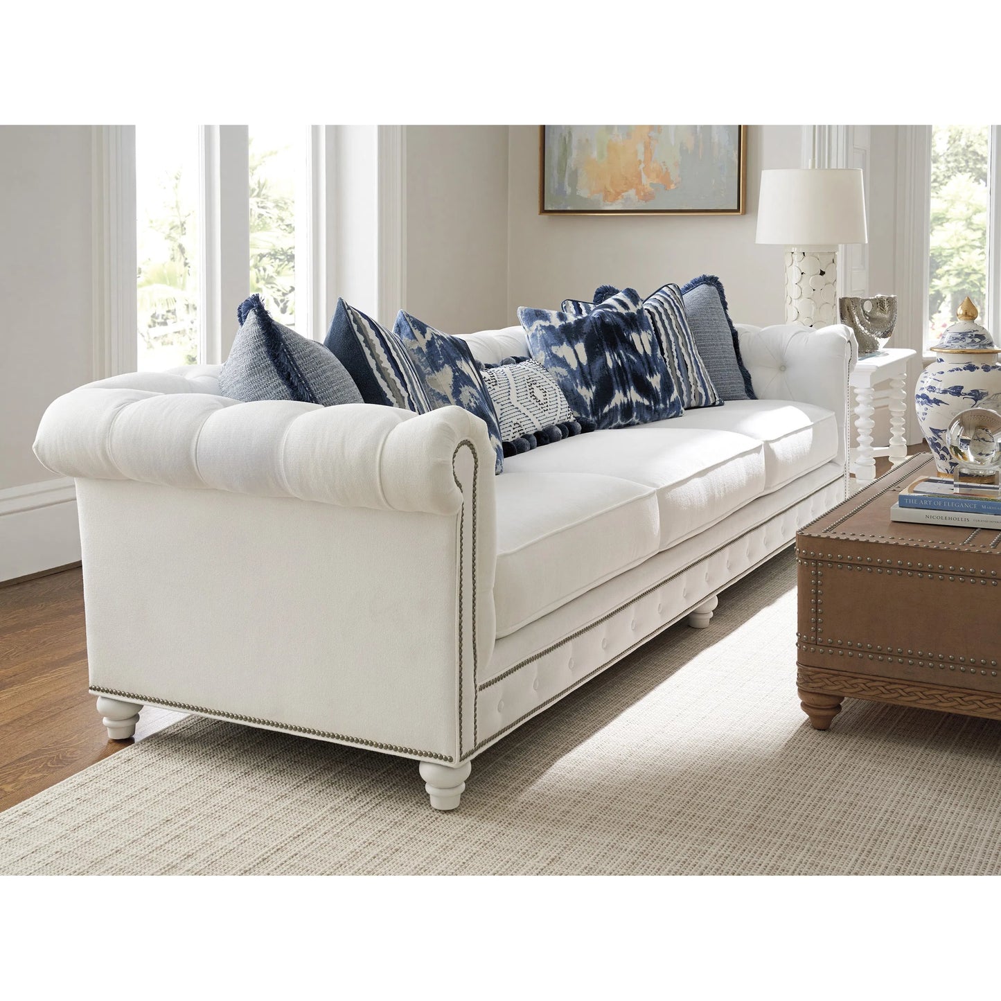 003 SI-2540430 | Lifestyle | Carmen Long Sofa by Barclay Butera in white, ivory and white. Made from mahogany, fabric in a unique style.