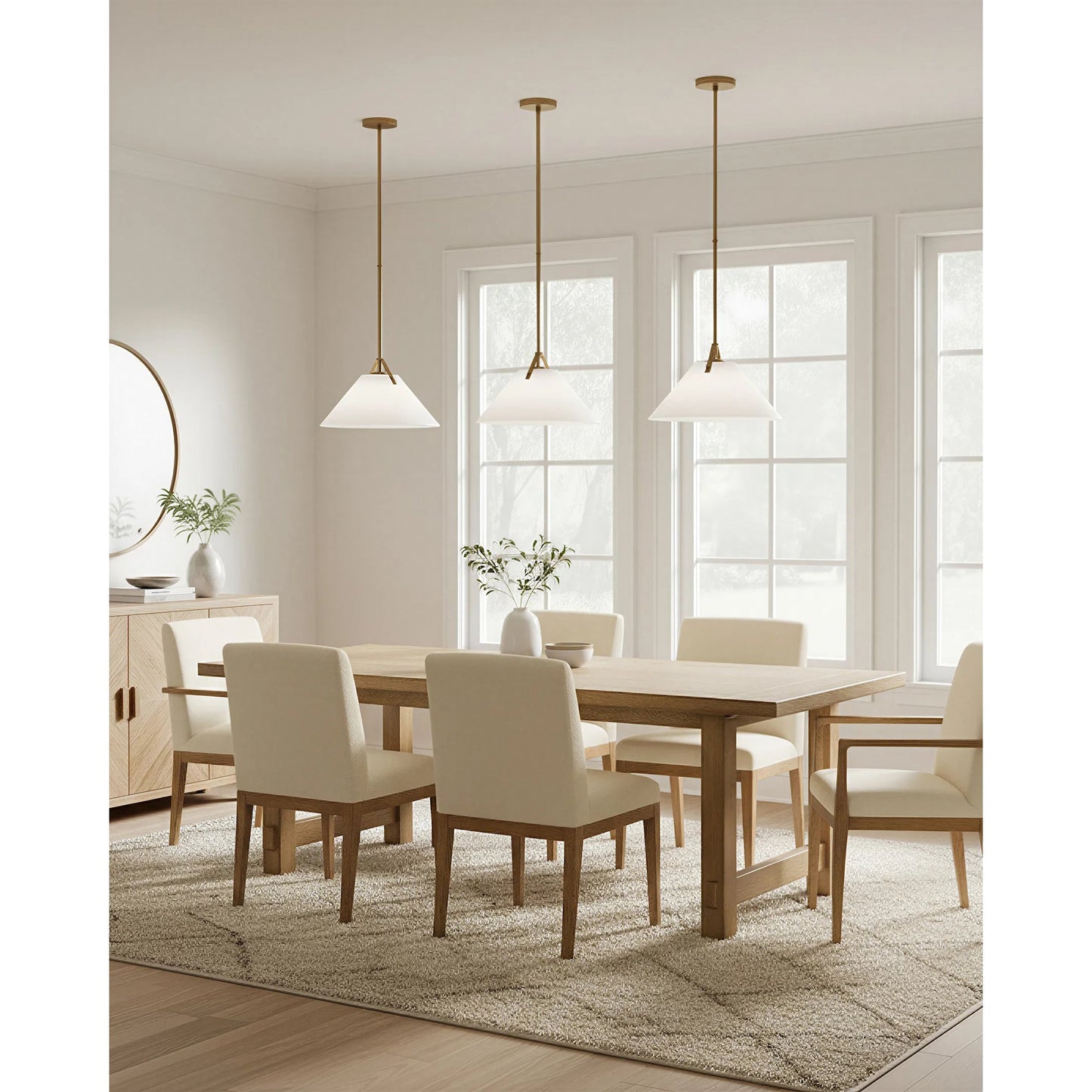 011 SI-2386982 | Lifestyle | Bronwen Pendant by Currey and Company. Made from glass, metal in a traditional style.
