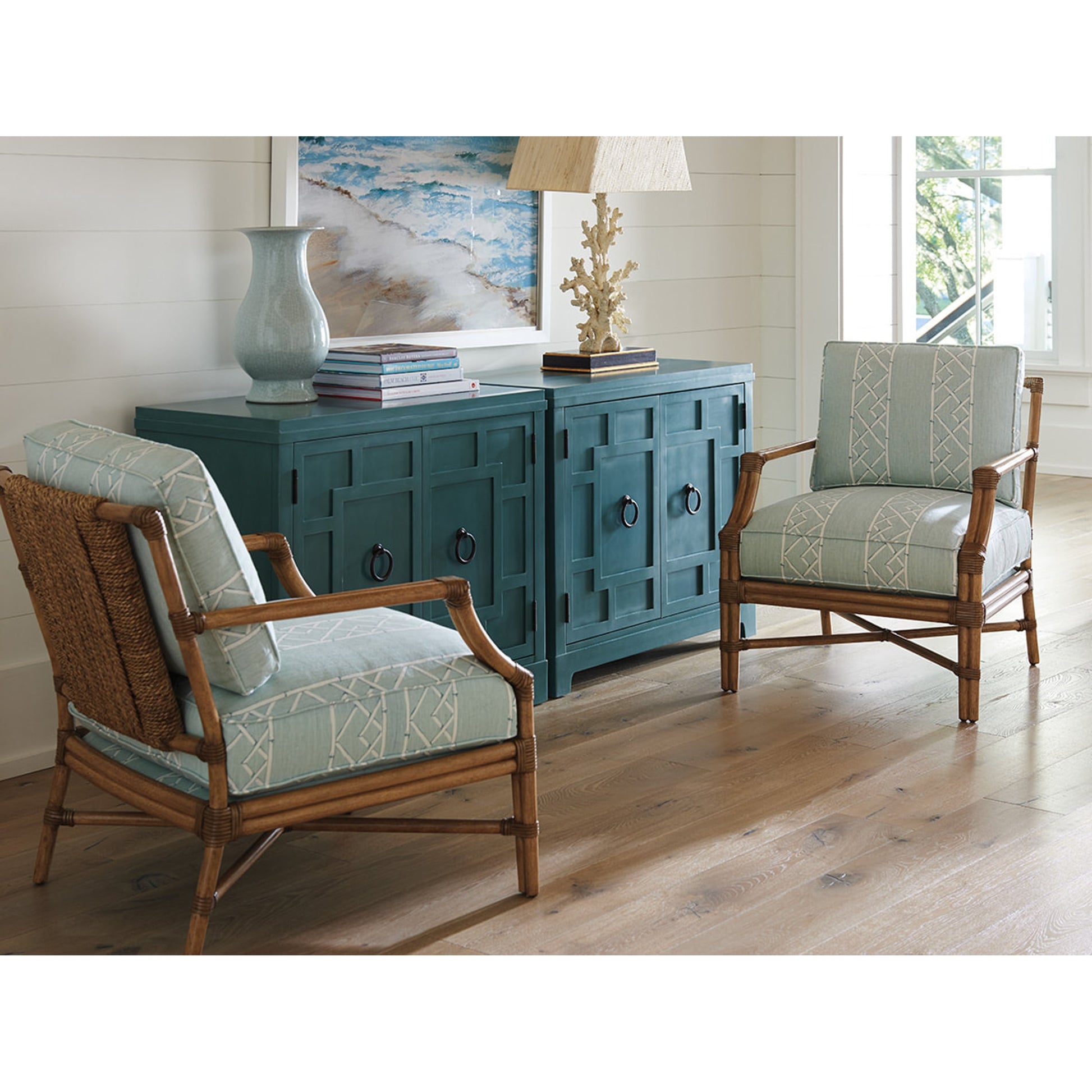 Collins Bachelors Chest by Lexington. Made from unique in a transitional style.