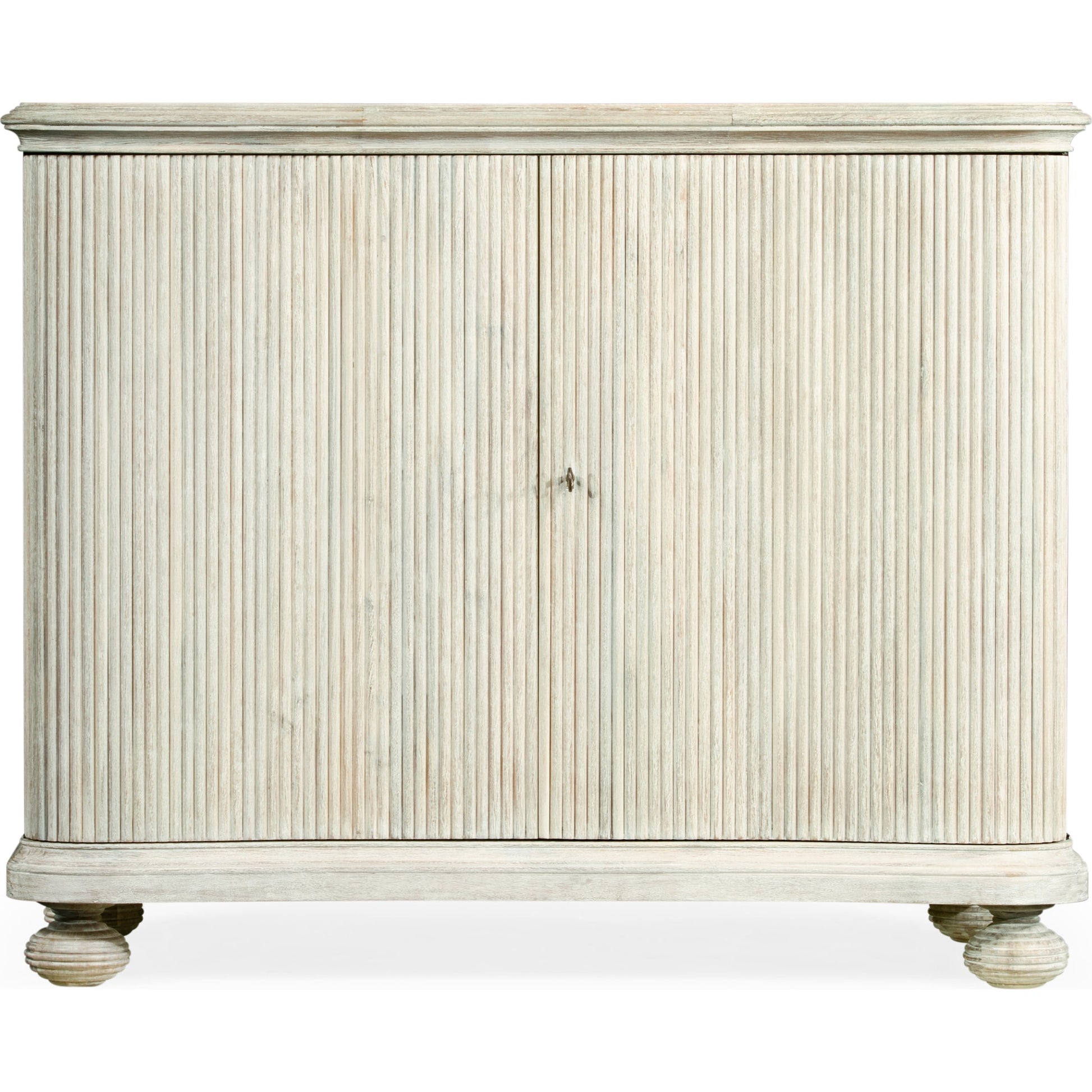 William Yeoward - Belleville Cabinet by Jonathan Charles in white and washed acacia. Made from acacia in a coastal style.