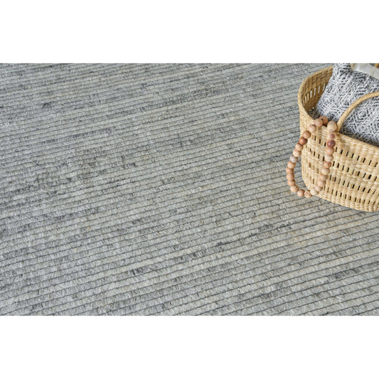 Kaza 5303 Rug by Exquisite Rugs in ivory, gray. Made from new zealand wool in a unique style.