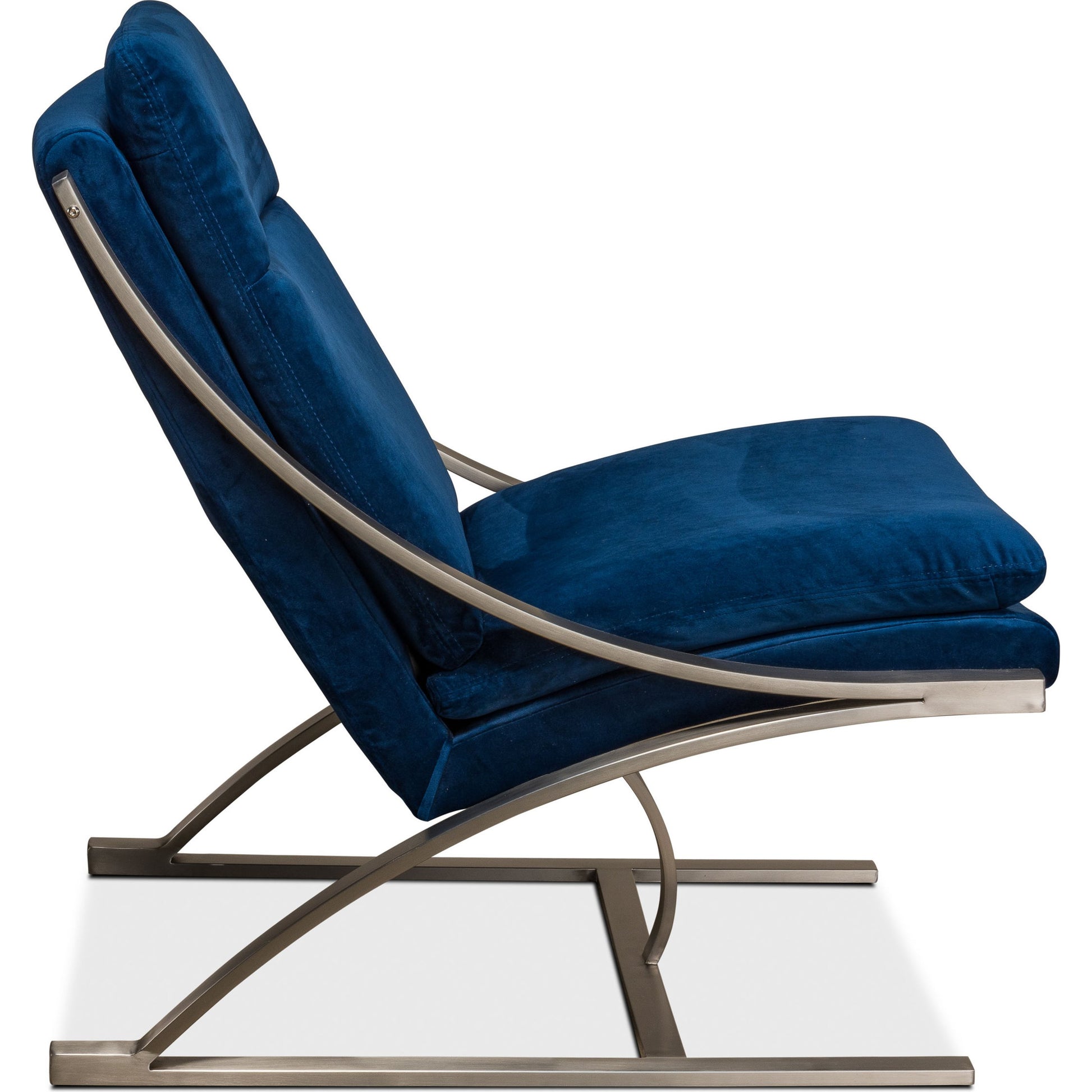 Mc Queen Chair by Sarreid Ltd. in brown and vintage cigar leather. Made from leather in a modern style.